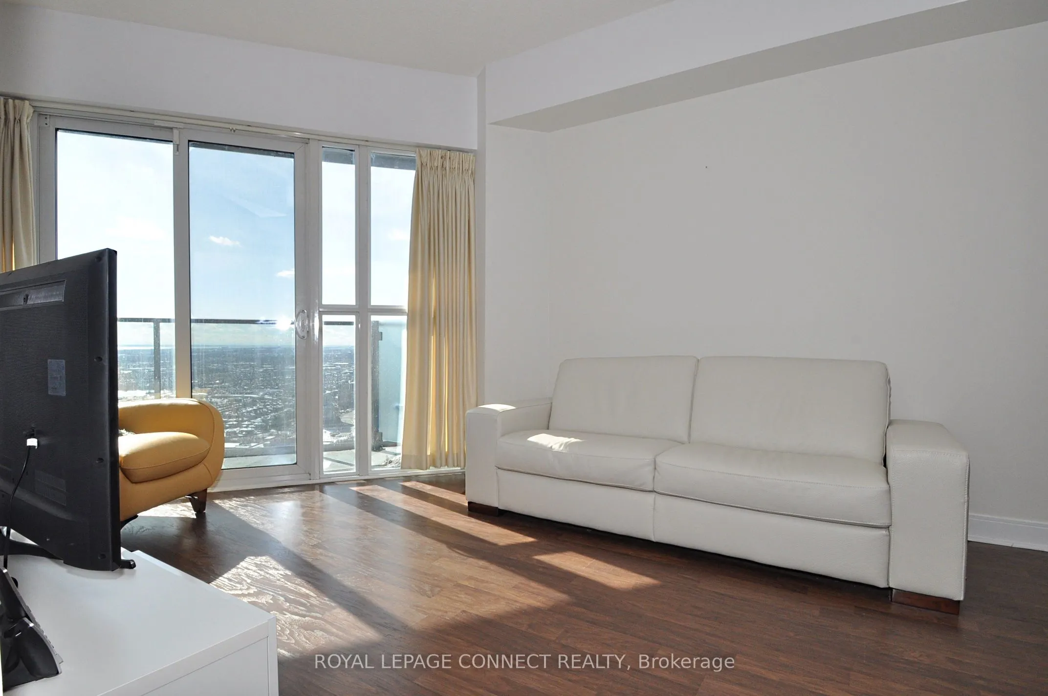 60 Absolute Avenue, #4203