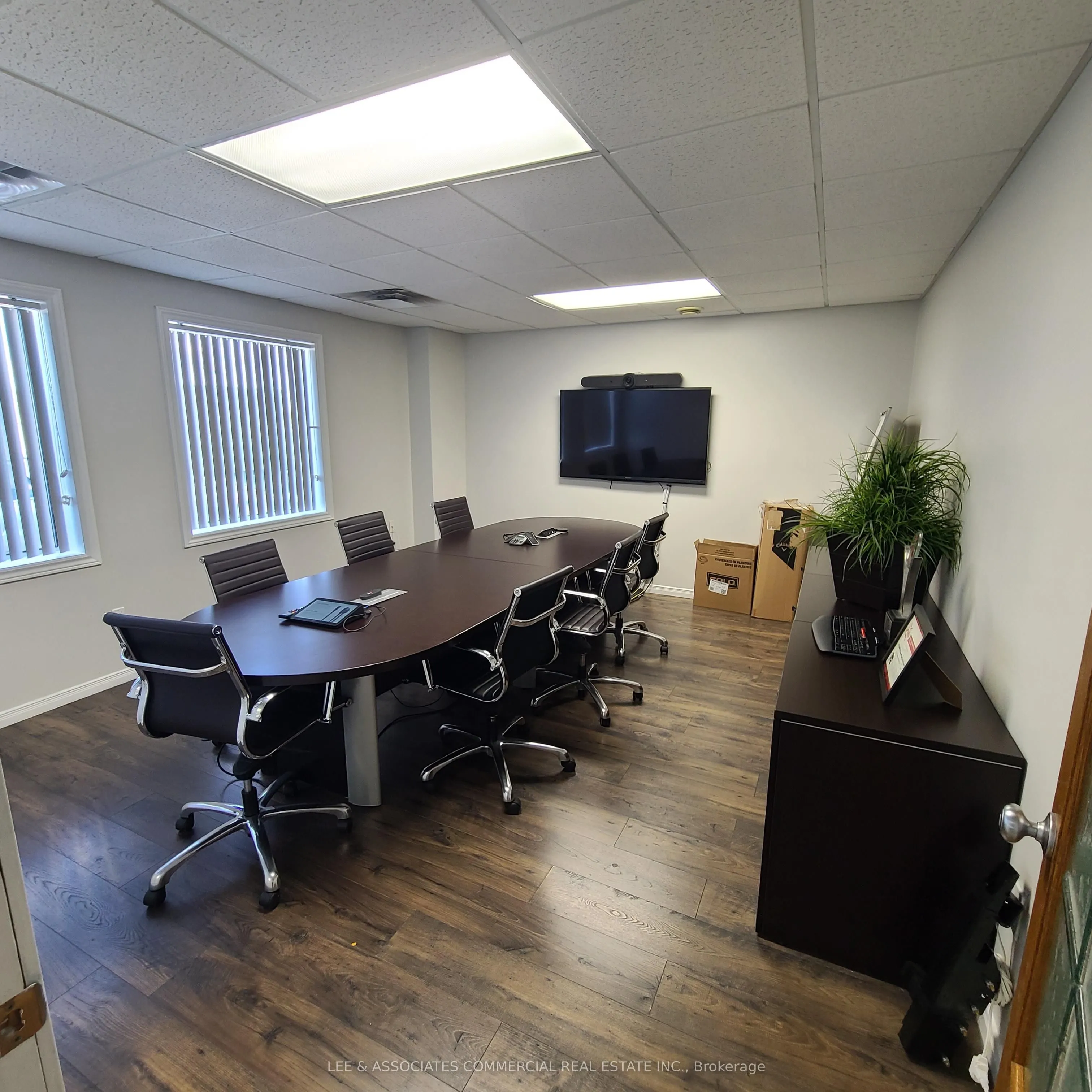 220 Bronte Street N, #2