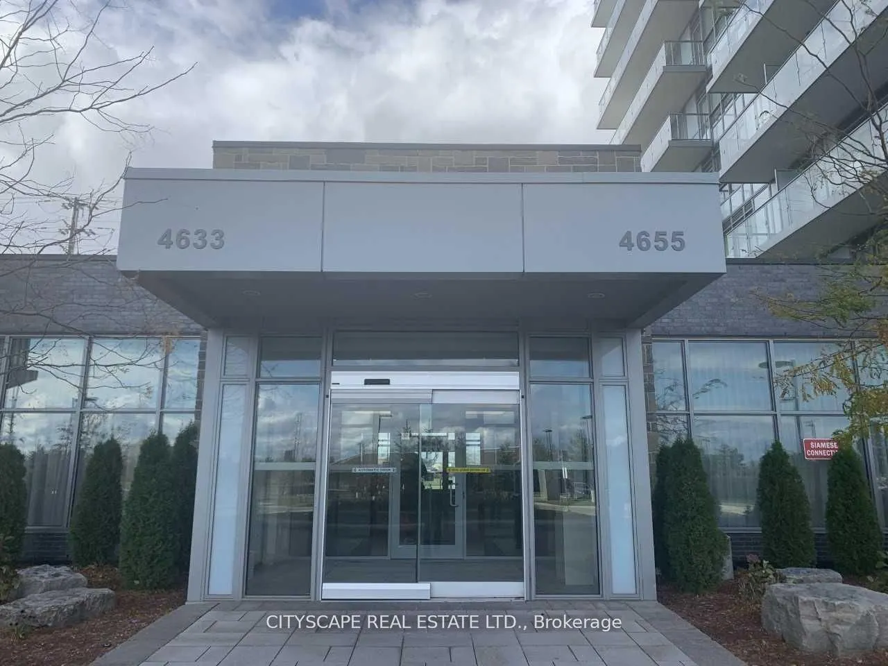 4633 Glen Erin Drive, #1408
