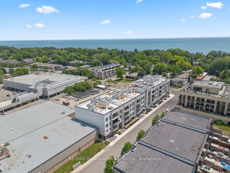123 Maurice Drive, #205