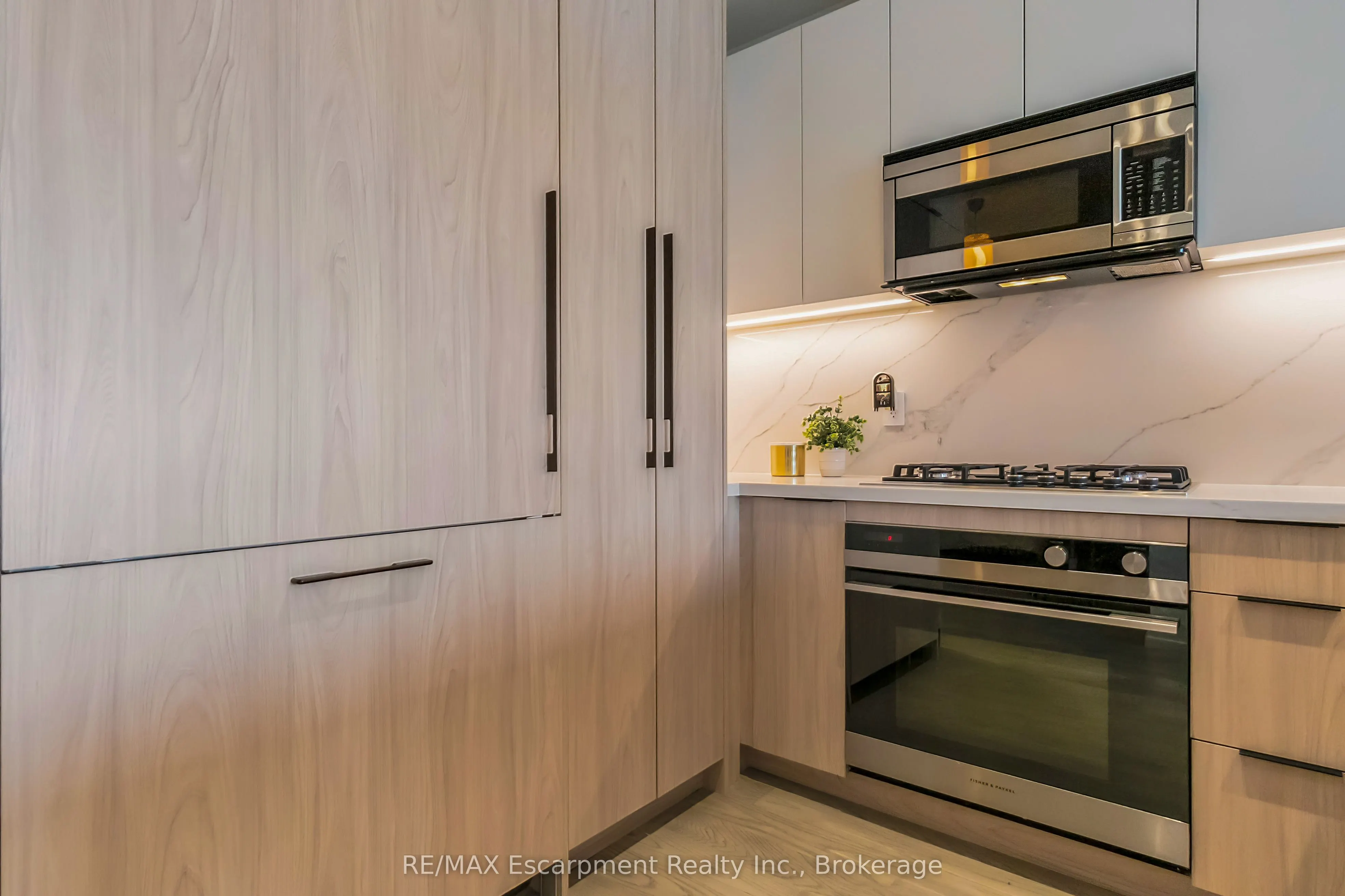 123 Maurice Drive, #205