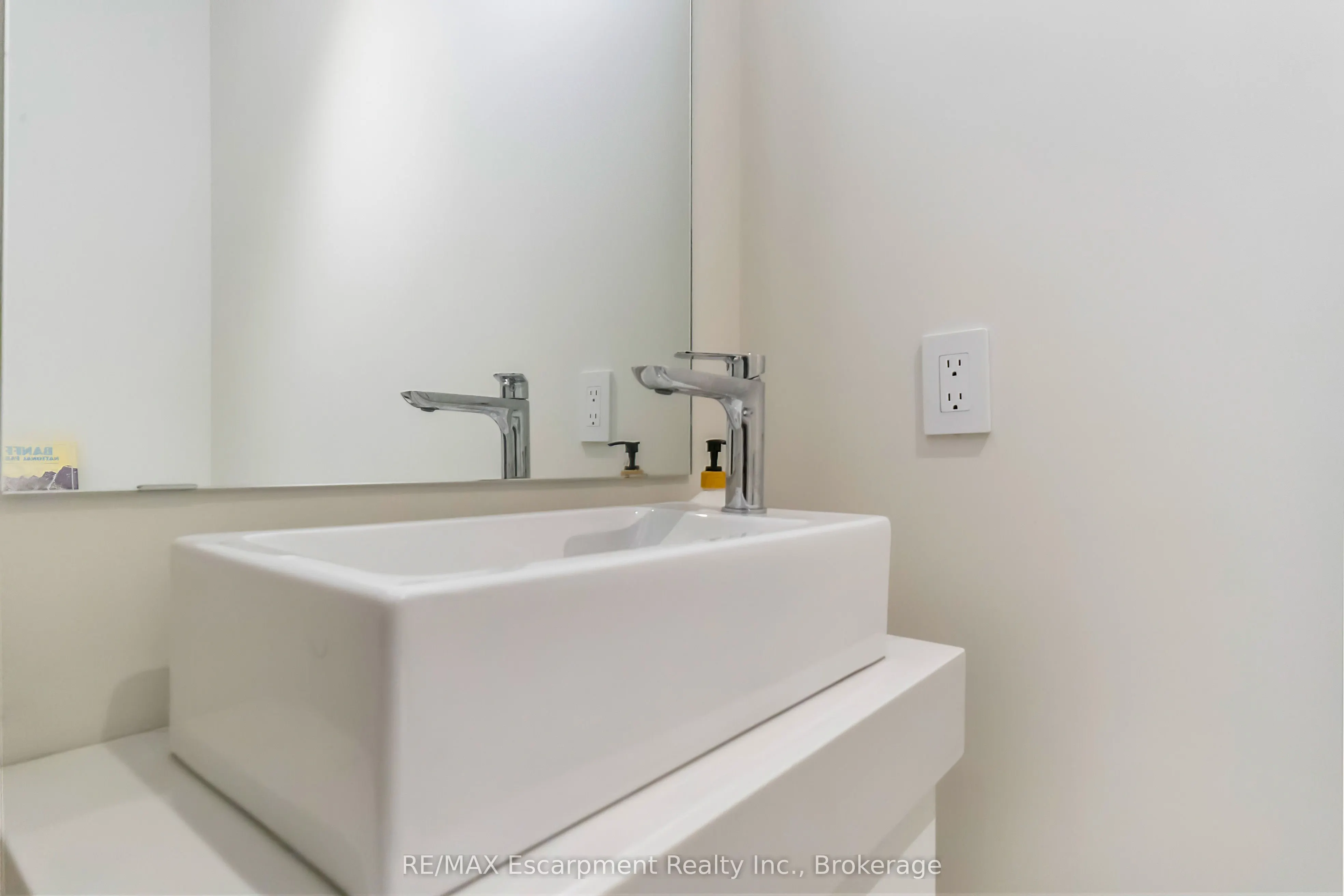 123 Maurice Drive, #205