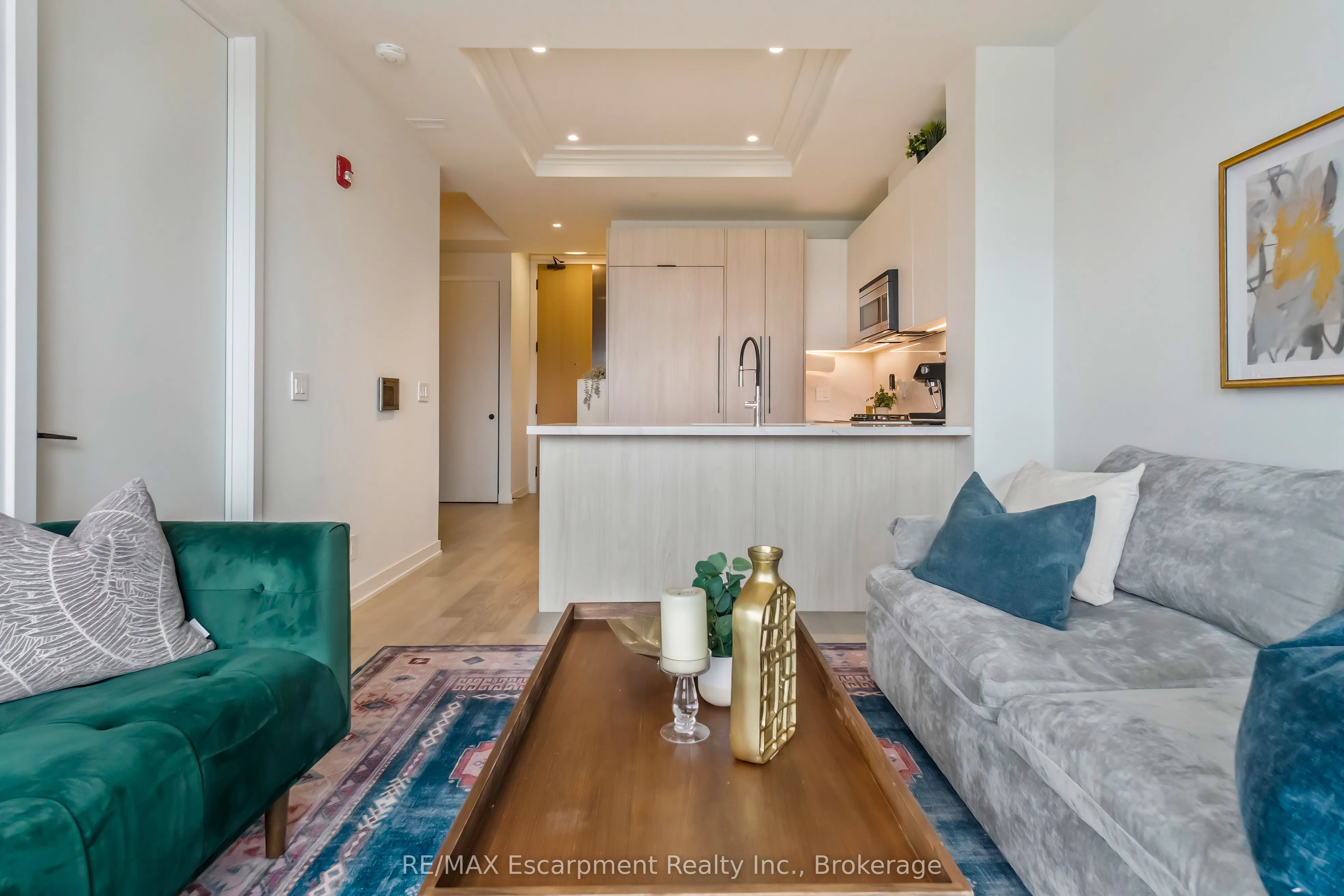 123 Maurice Drive, #205