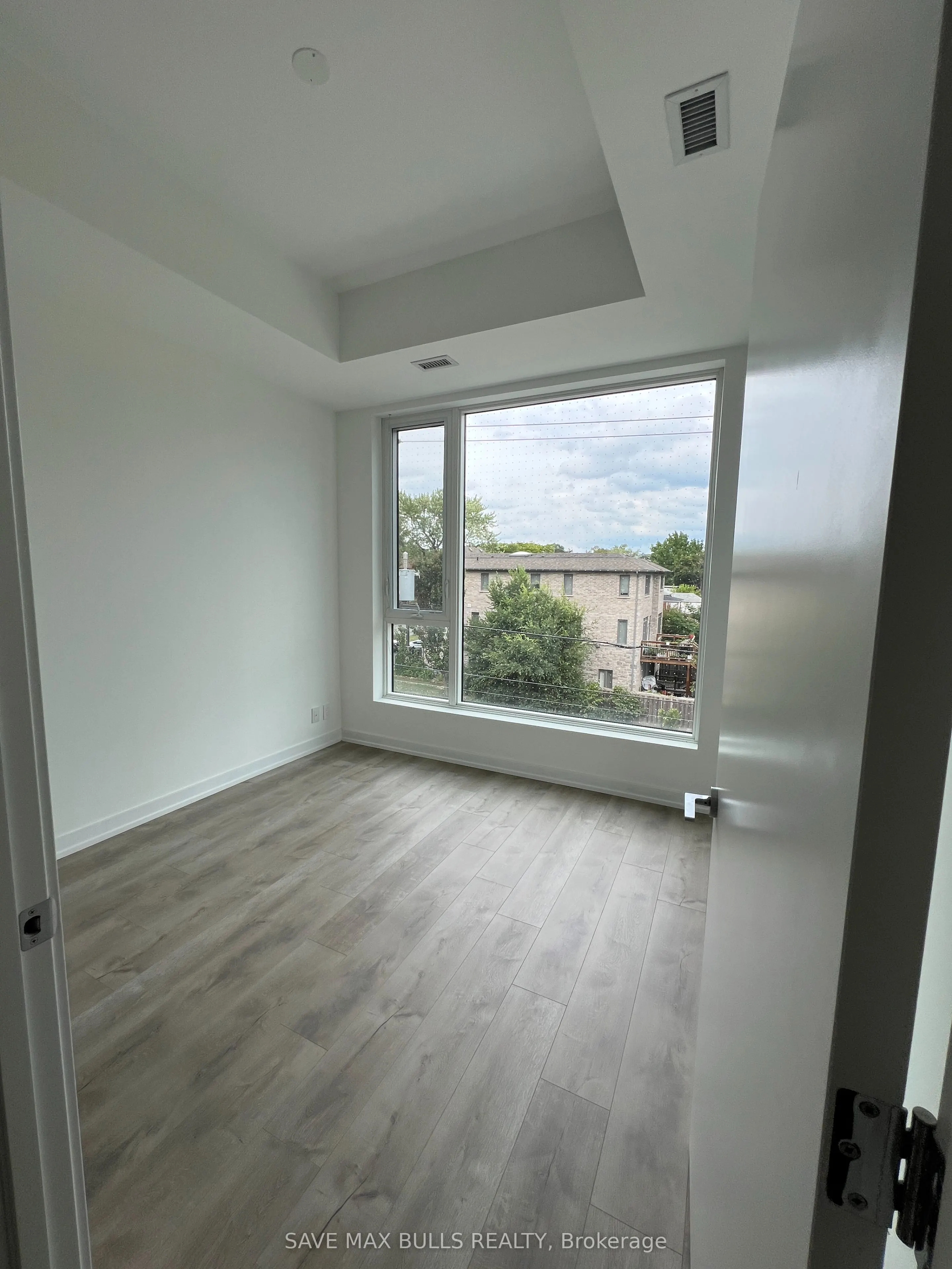 722 Marlee Avenue, #302