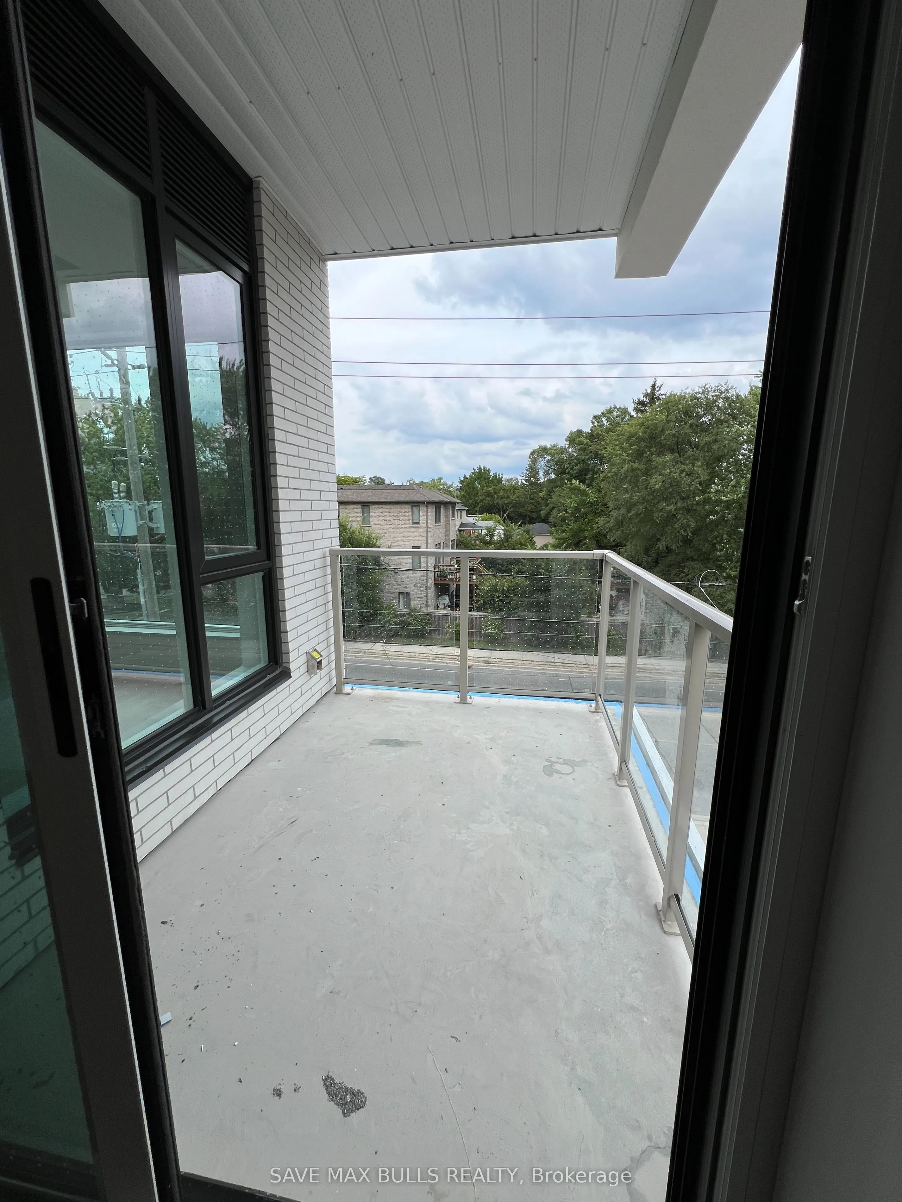 722 Marlee Avenue, #302