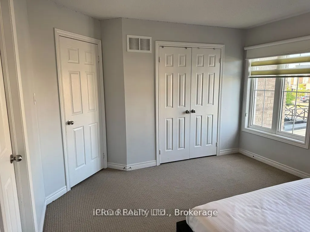 27 Tysonville Circle