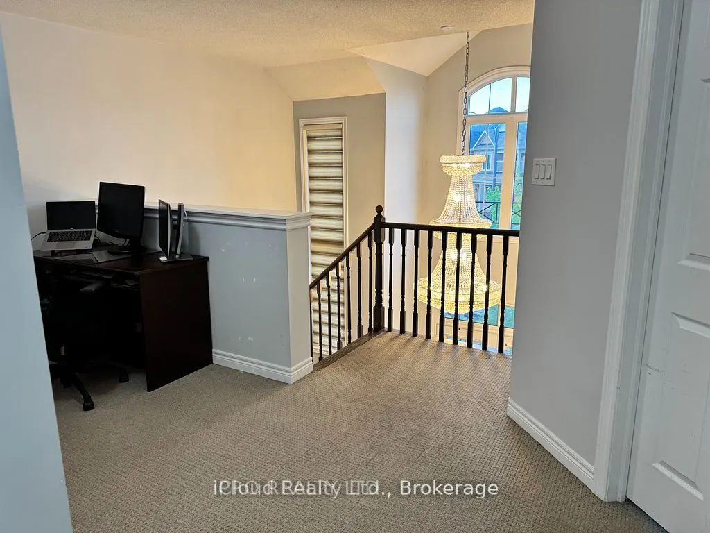 27 Tysonville Circle