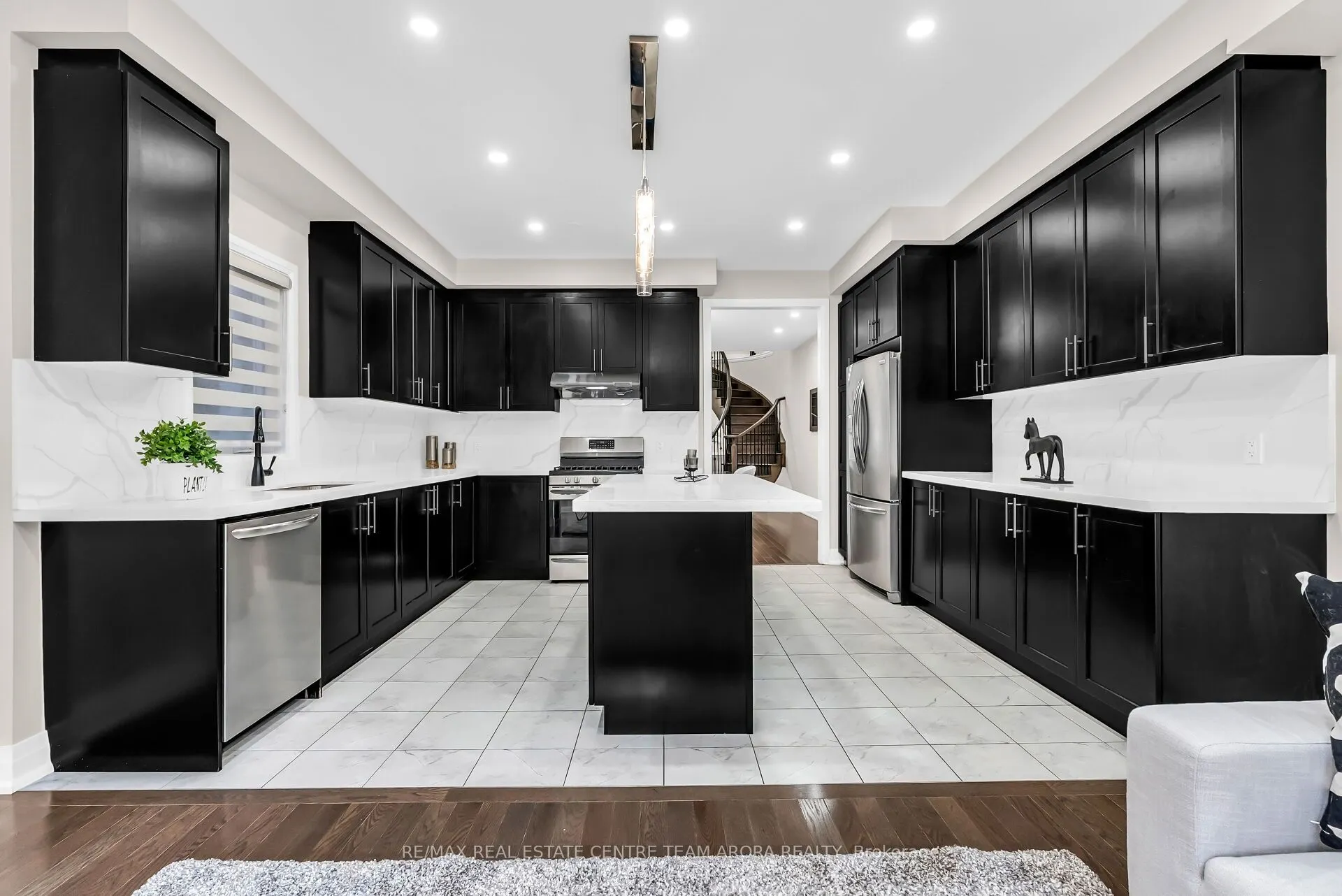 24 Dalbeattie Drive