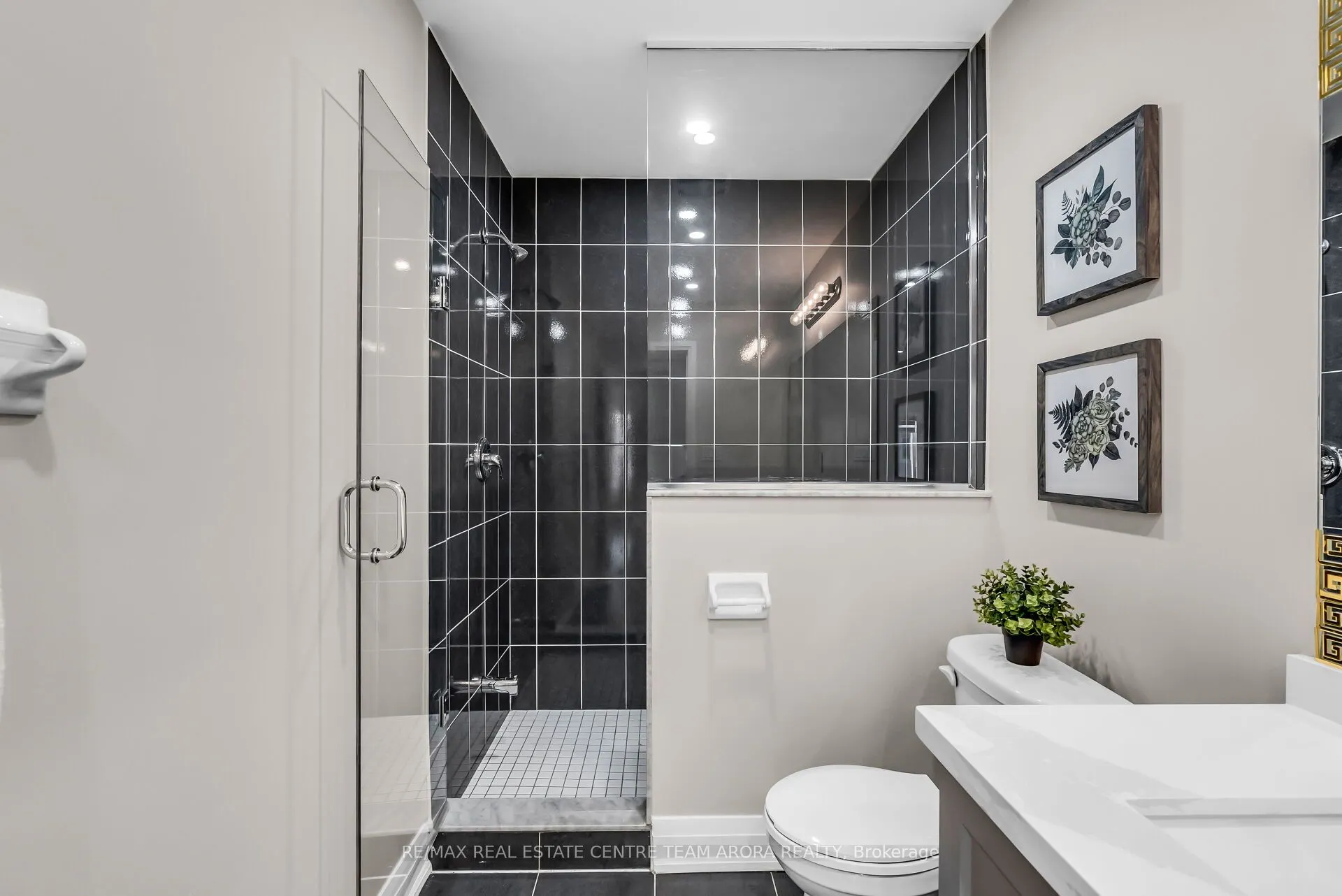 24 Dalbeattie Drive