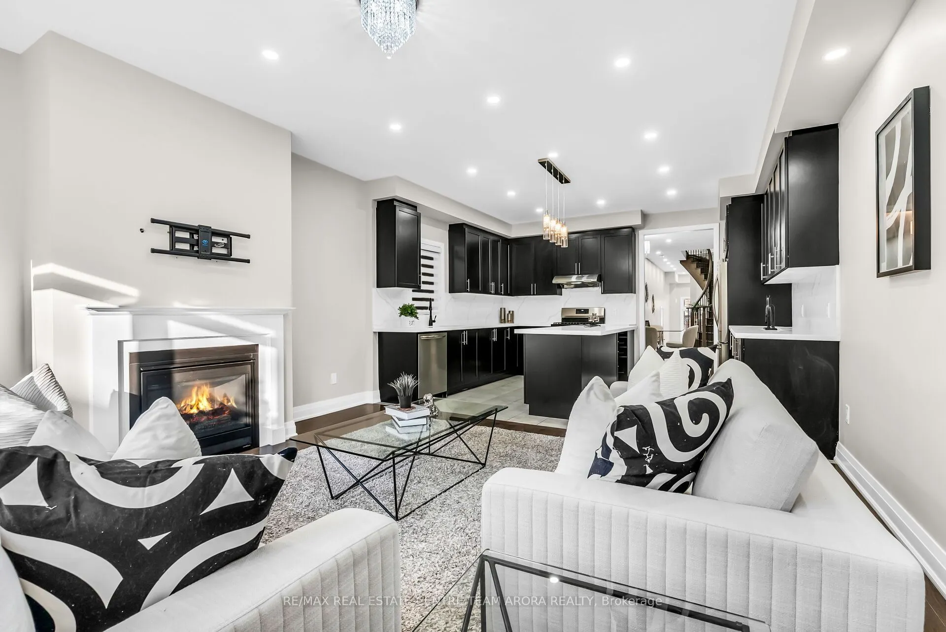 24 Dalbeattie Drive