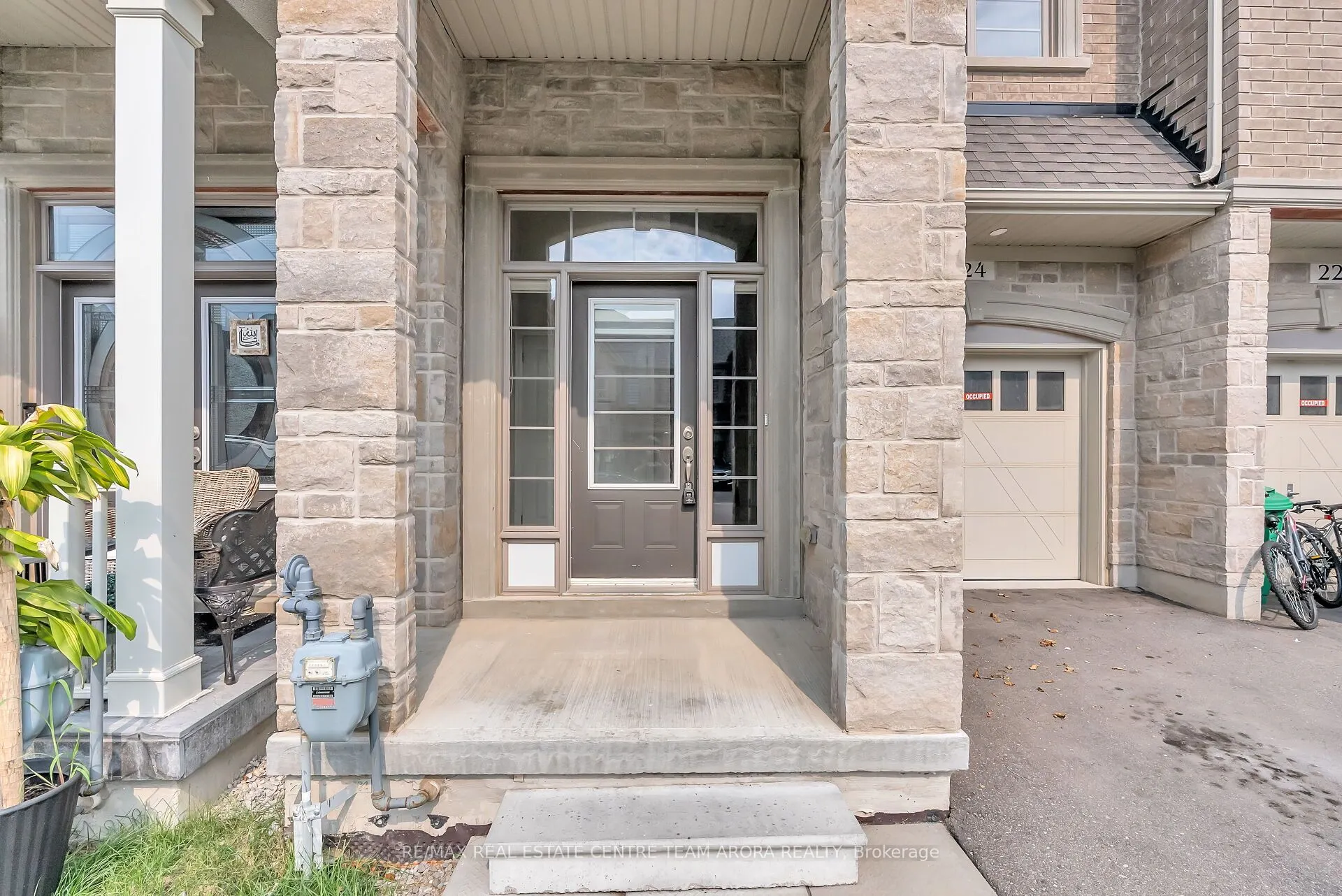 24 Dalbeattie Drive