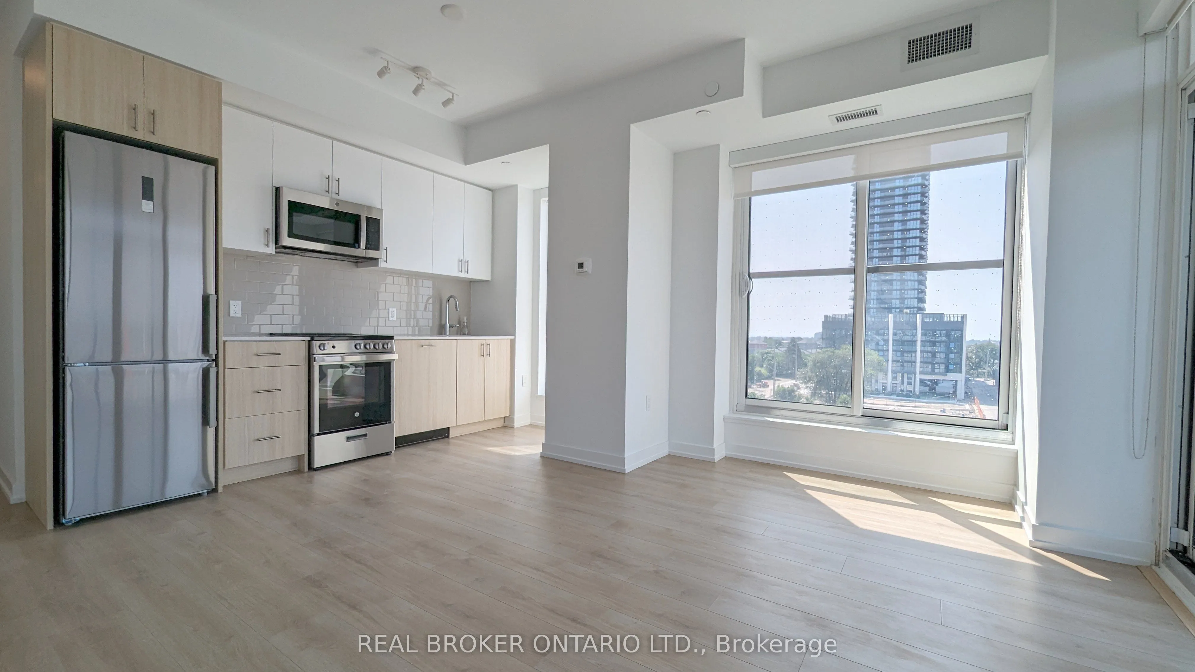 1195 The Queensway, #515