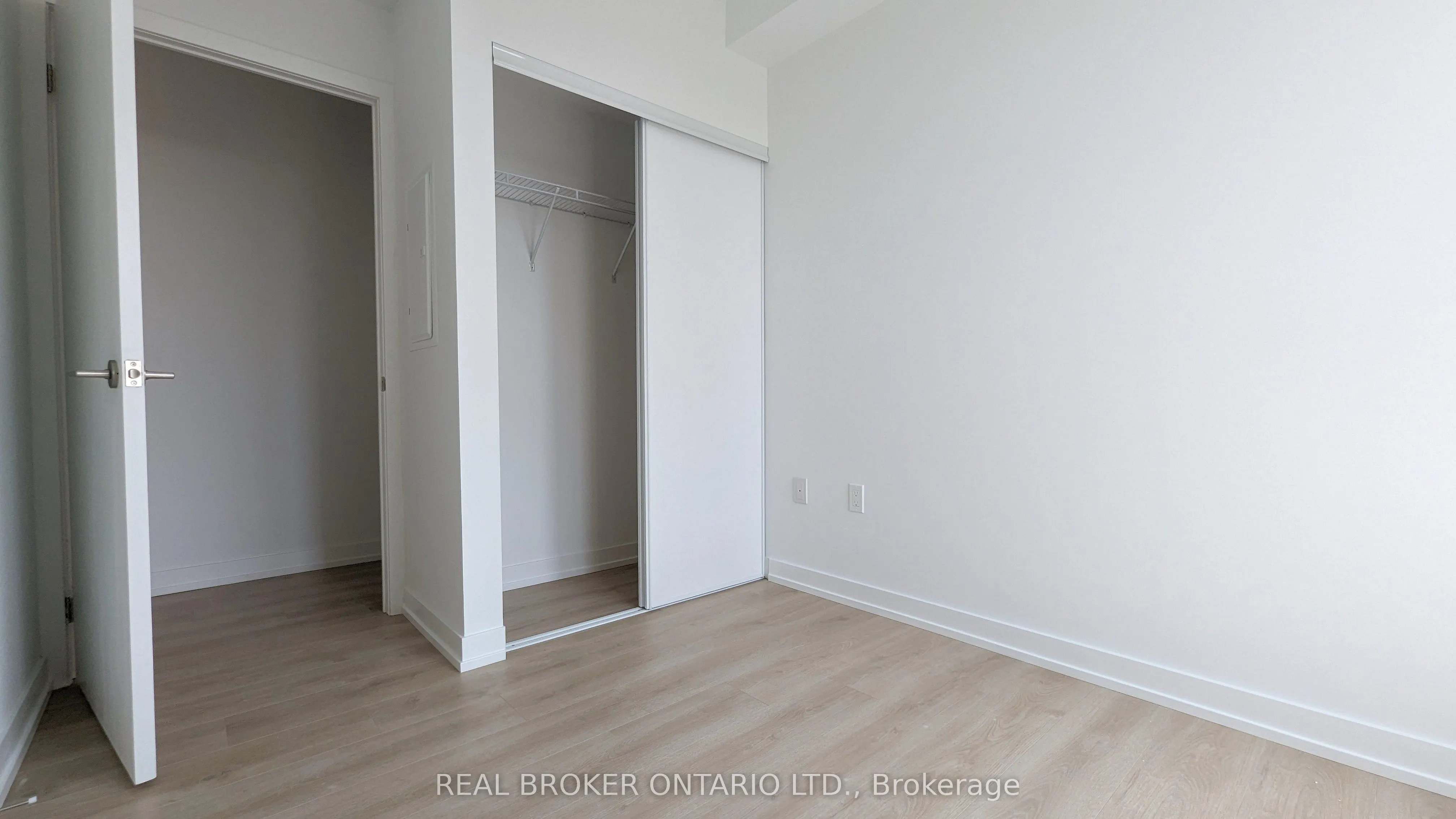 1195 The Queensway, #515