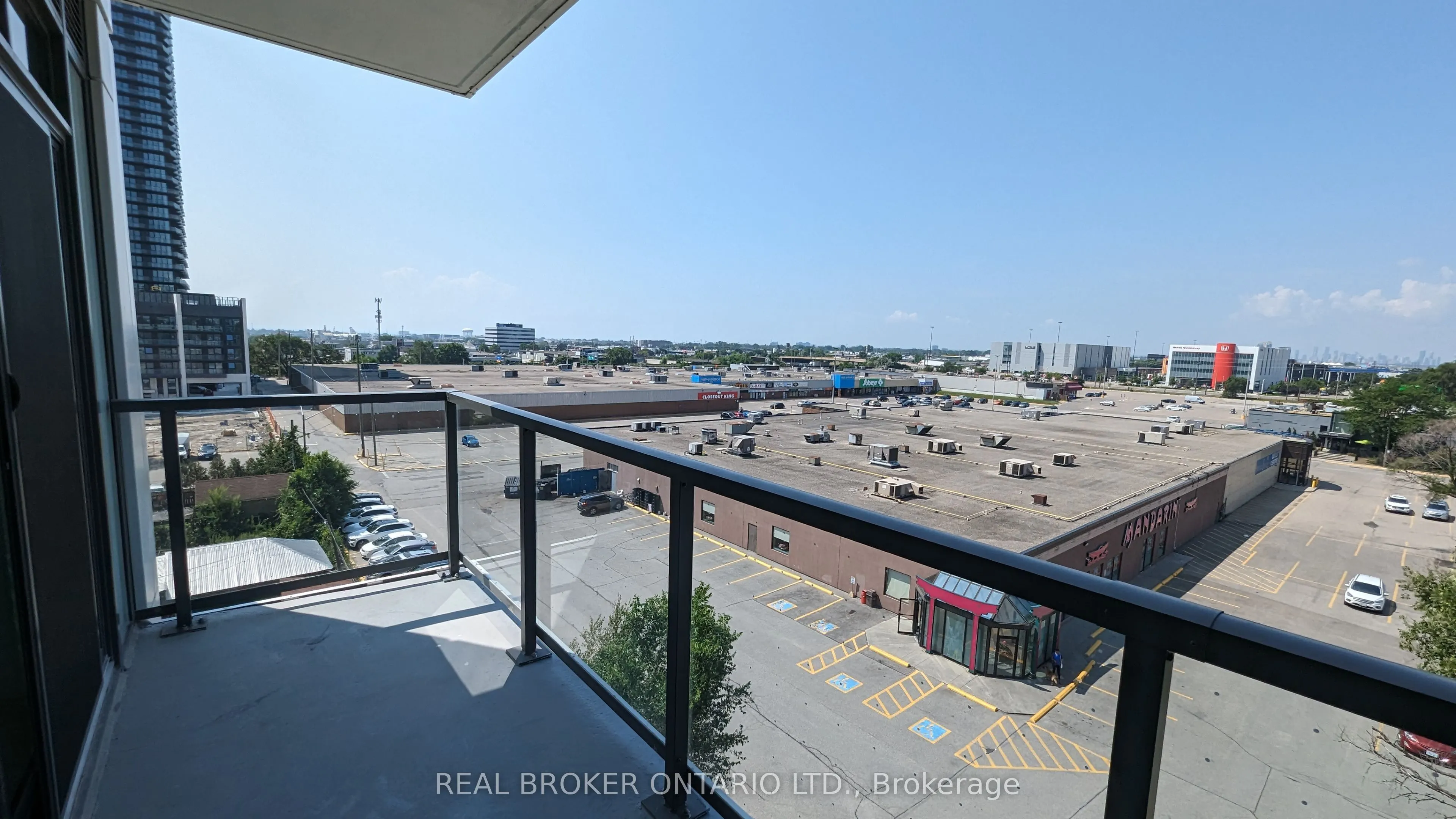 1195 The Queensway, #515