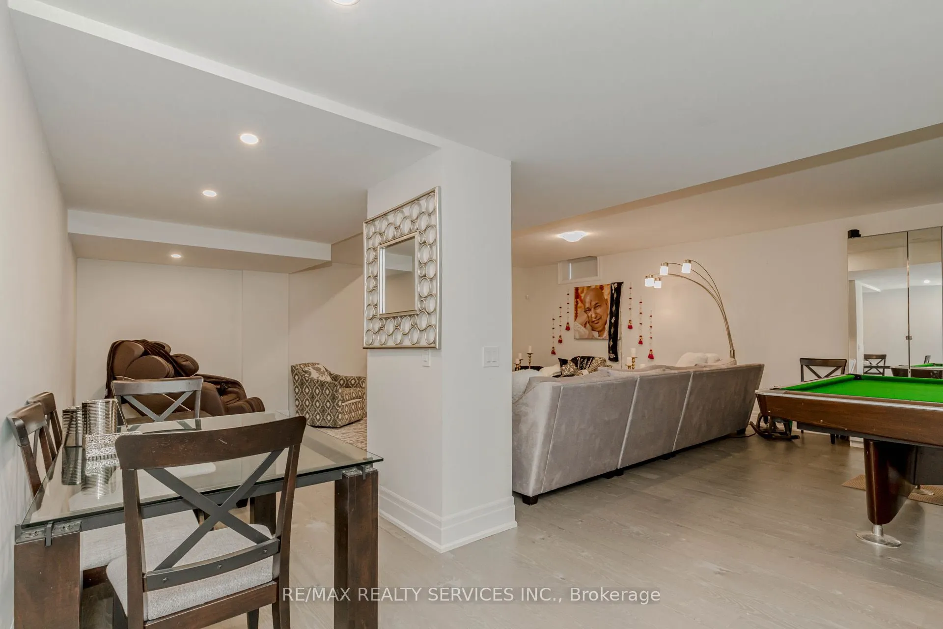 1217 Ironbridge Road