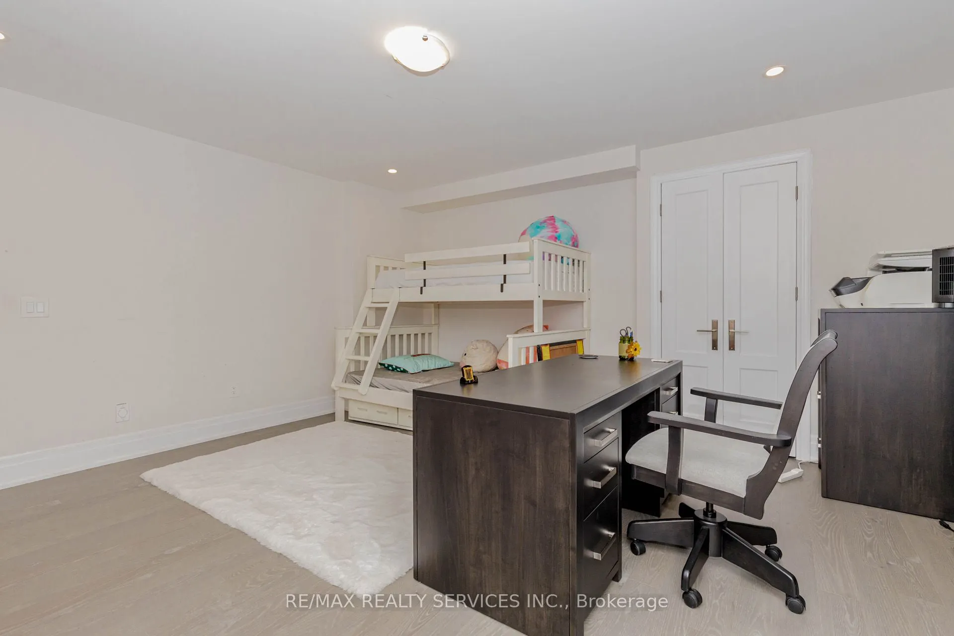 1217 Ironbridge Road