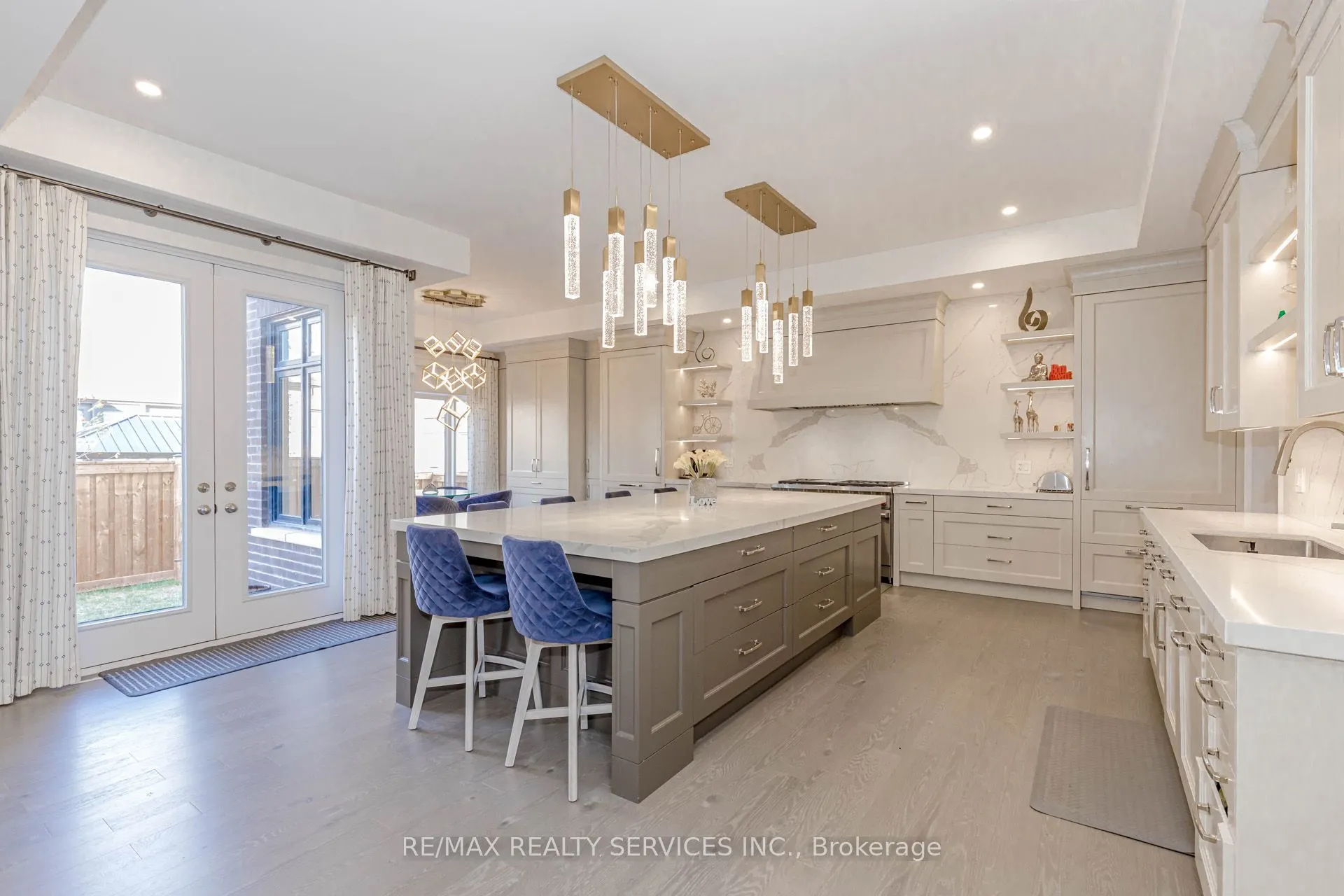 1217 Ironbridge Road