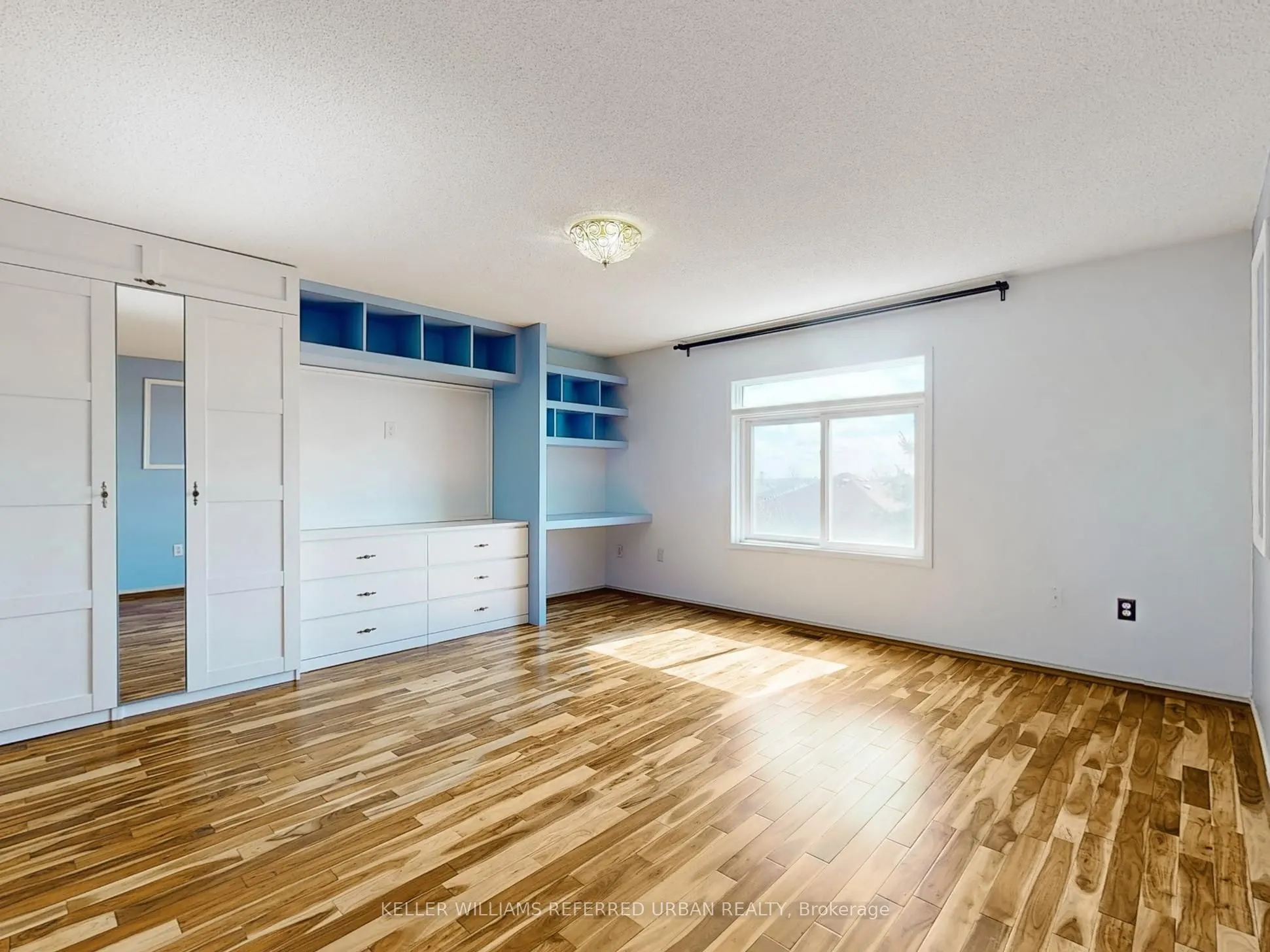 1050 Bristol Road, #32