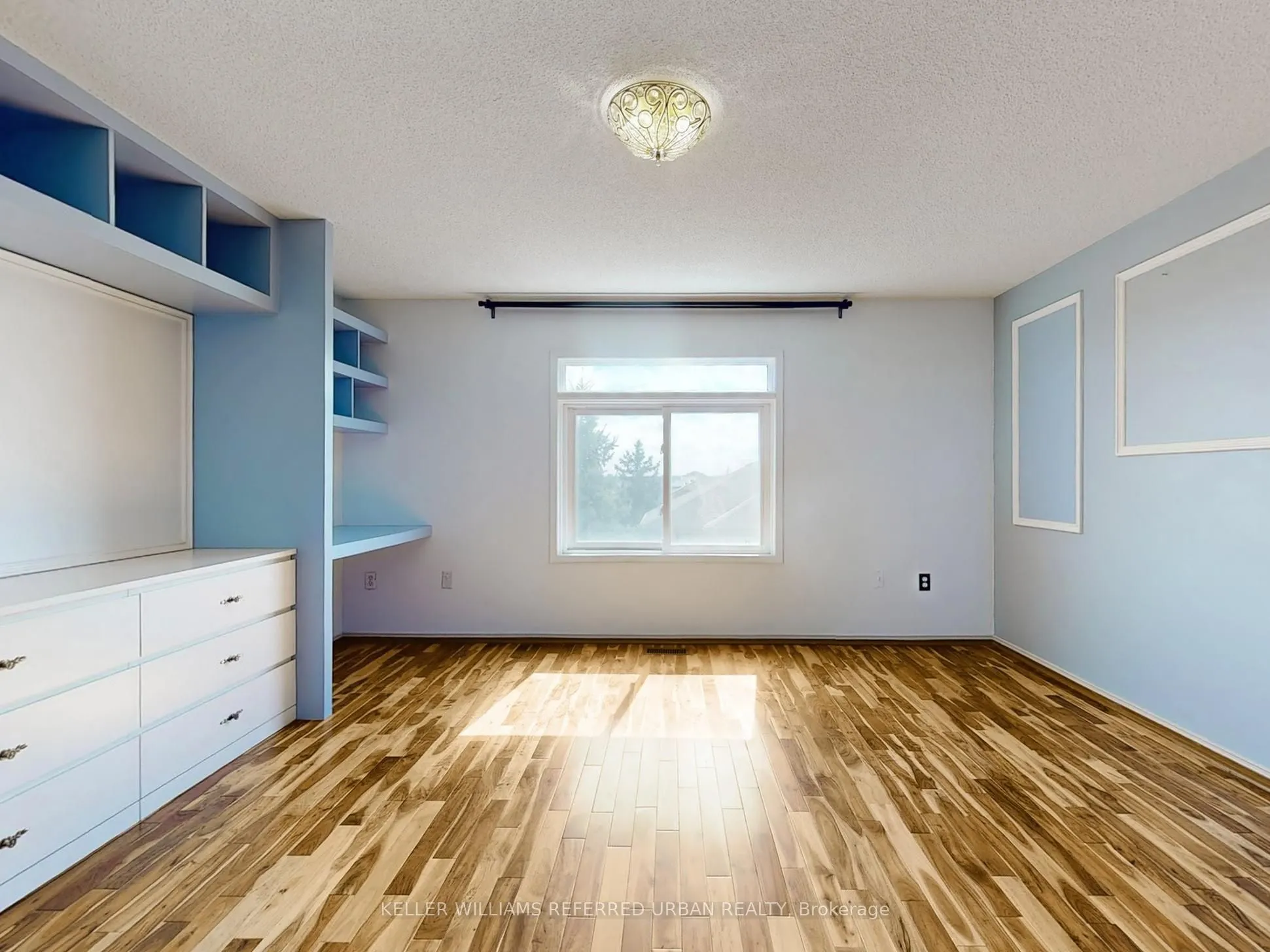 1050 Bristol Road, #32