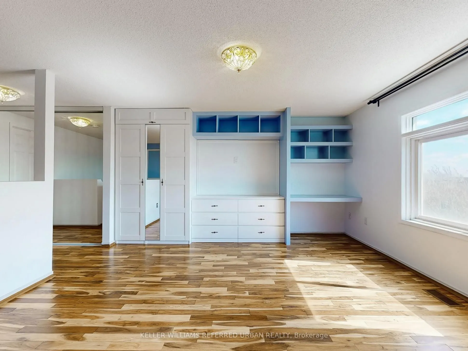 1050 Bristol Road, #32