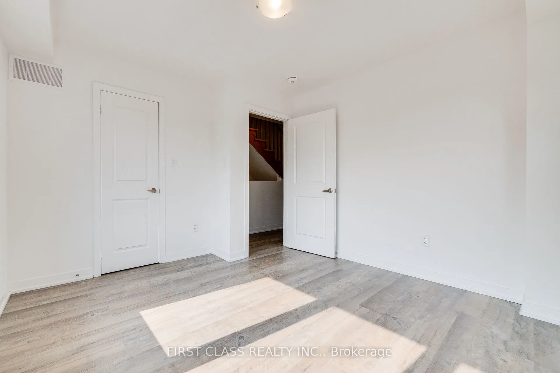 100 Stanley Green Boulevard, #5