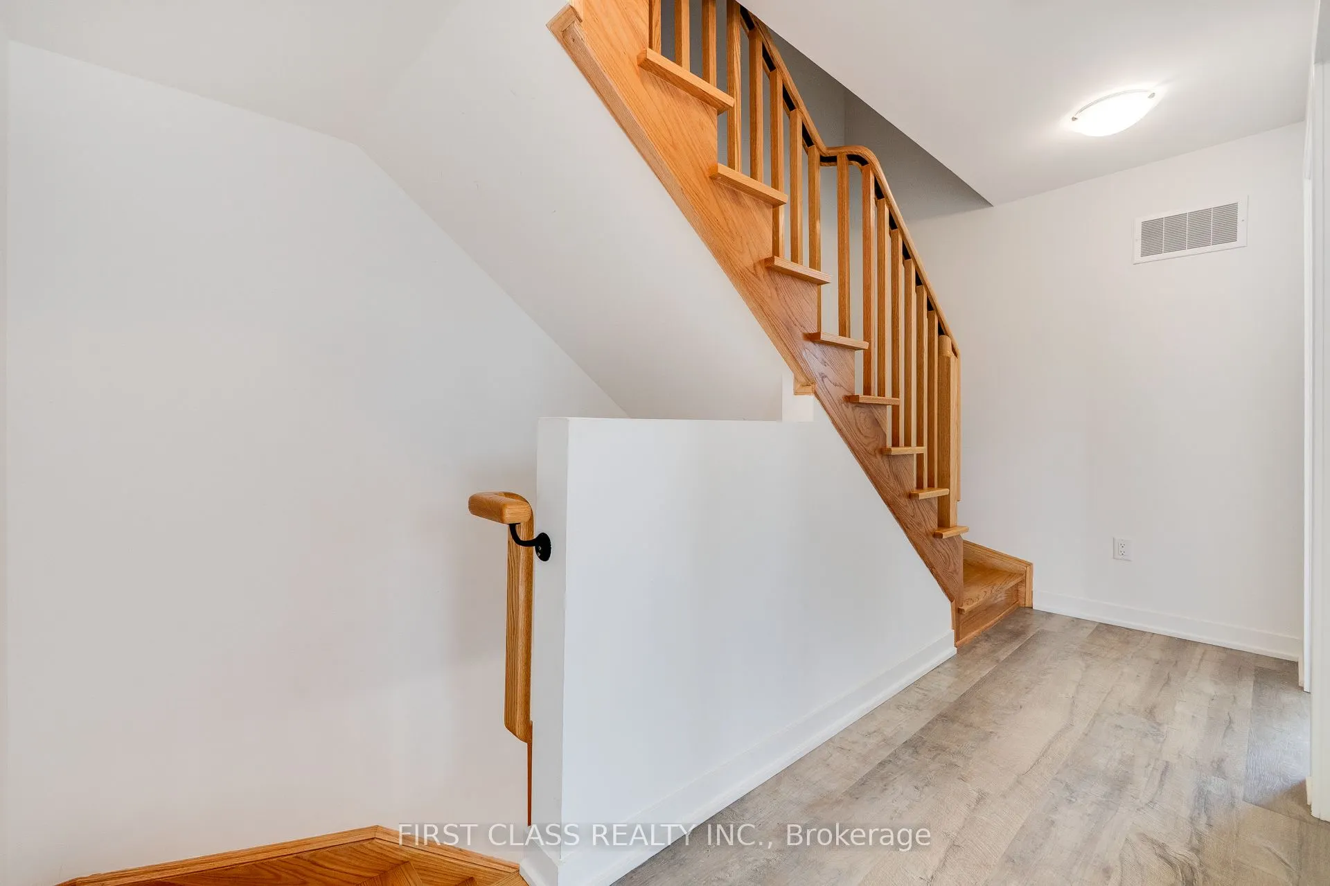 100 Stanley Green Boulevard, #5