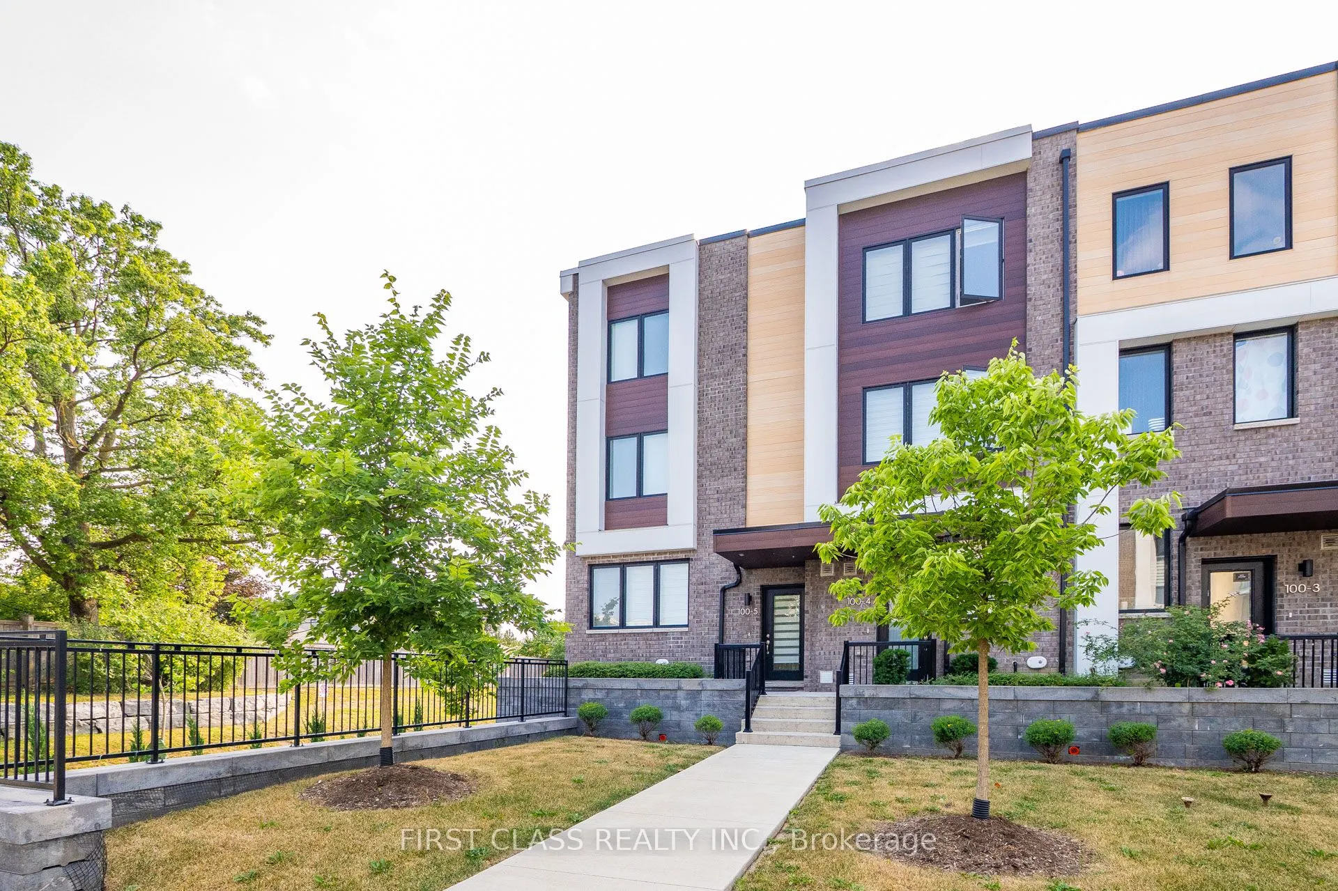 100 Stanley Green Boulevard, #5