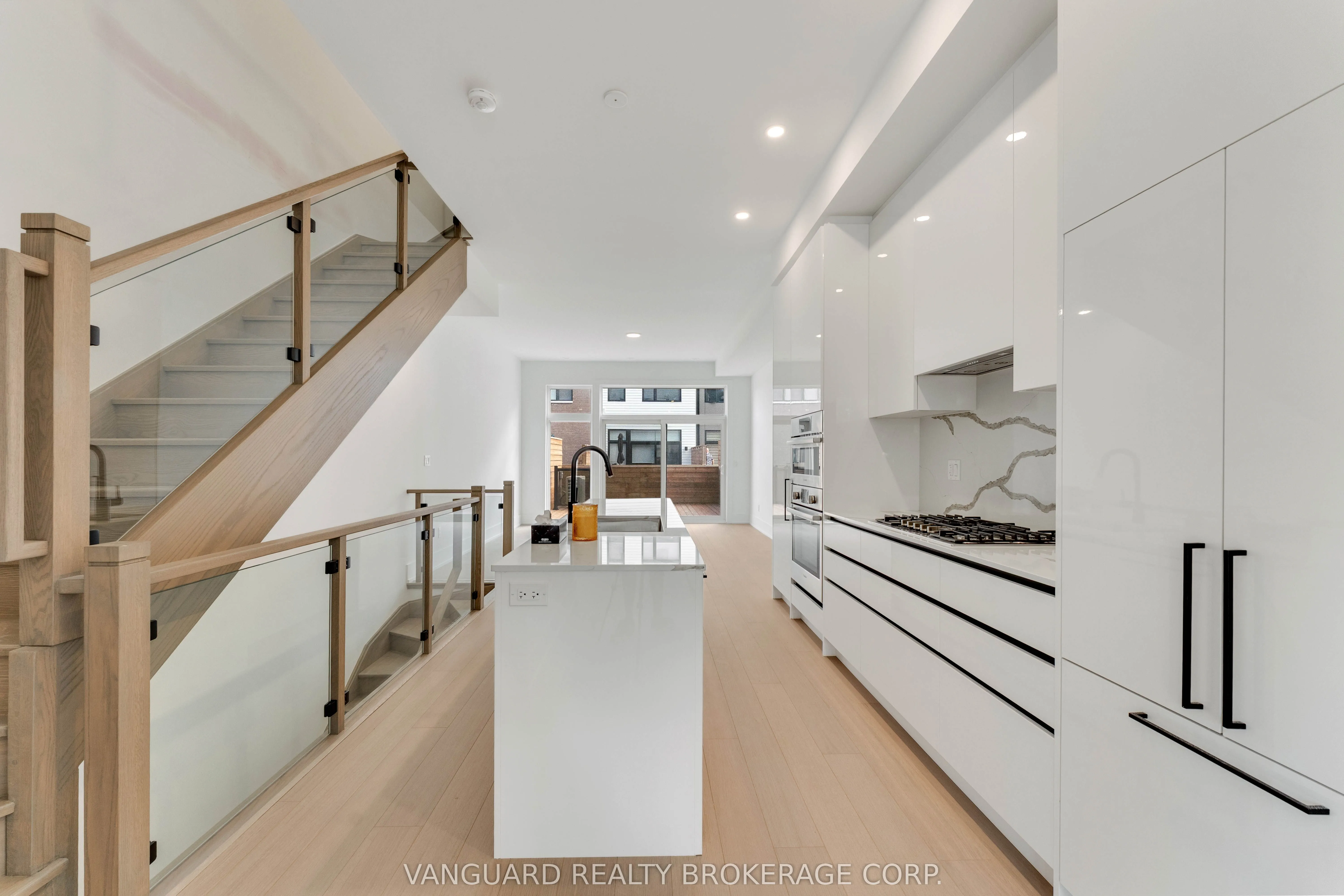 15 Lou Parsons Way, #21