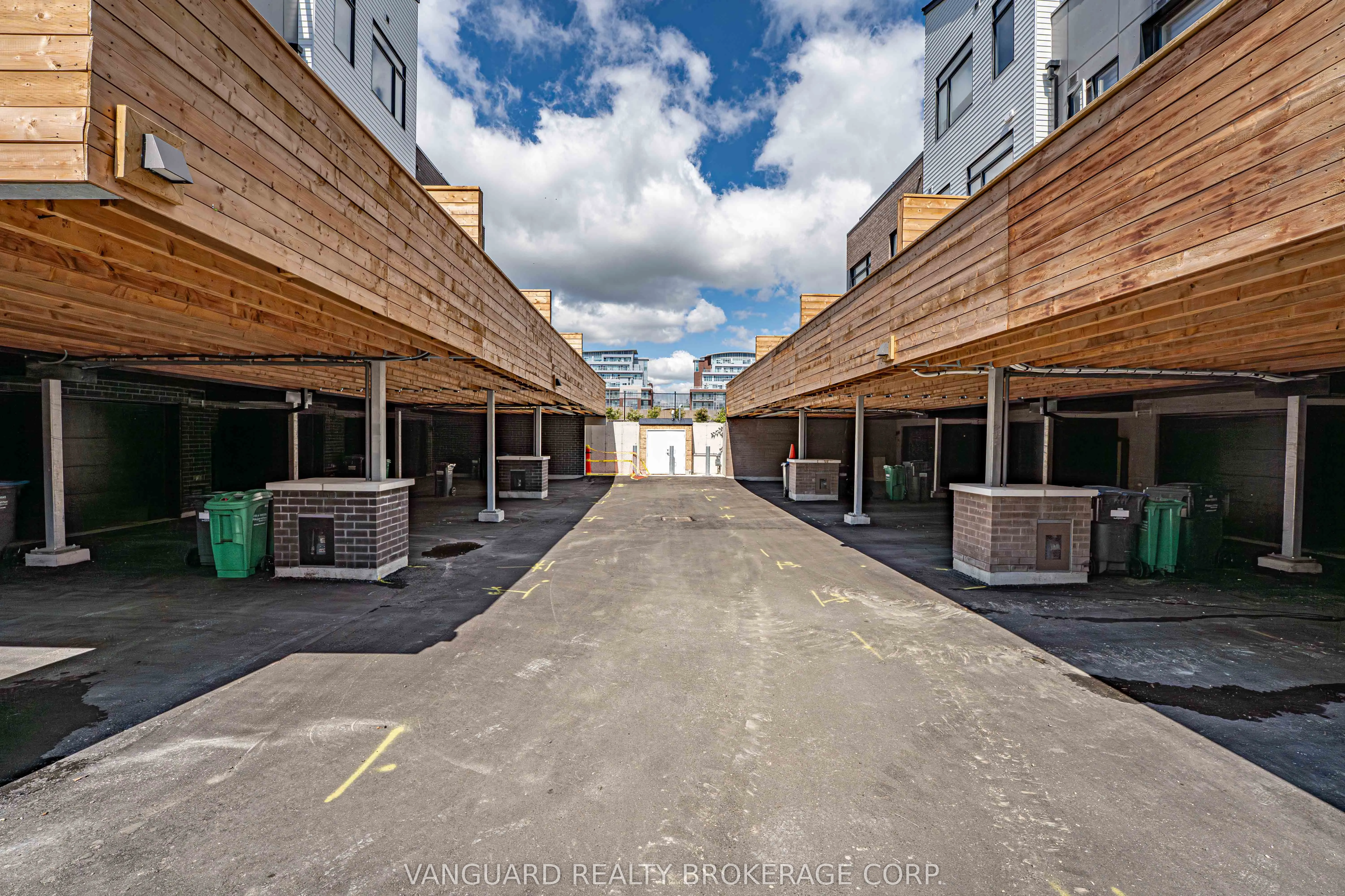 15 Lou Parsons Way, #21
