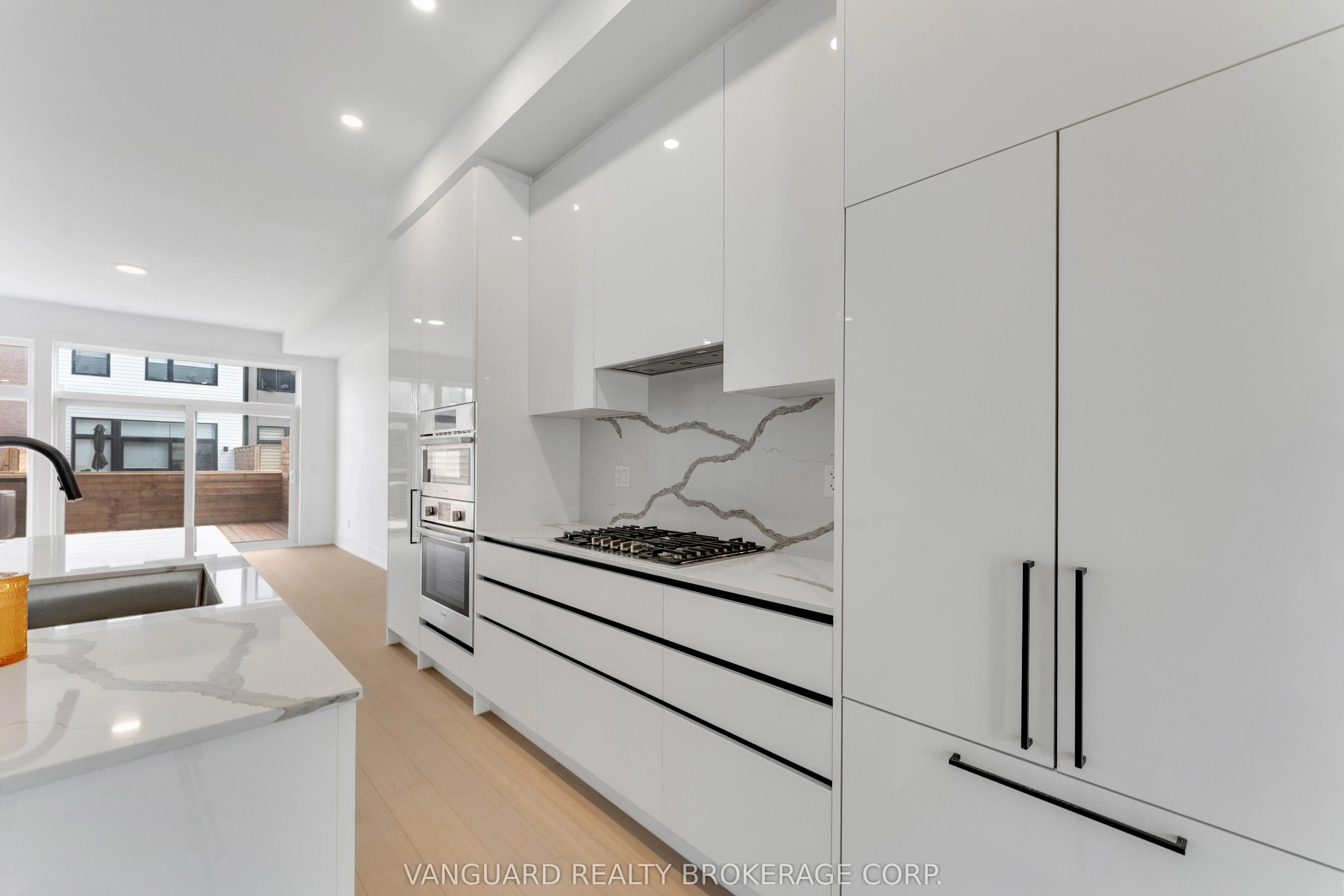 15 Lou Parsons Way, #21