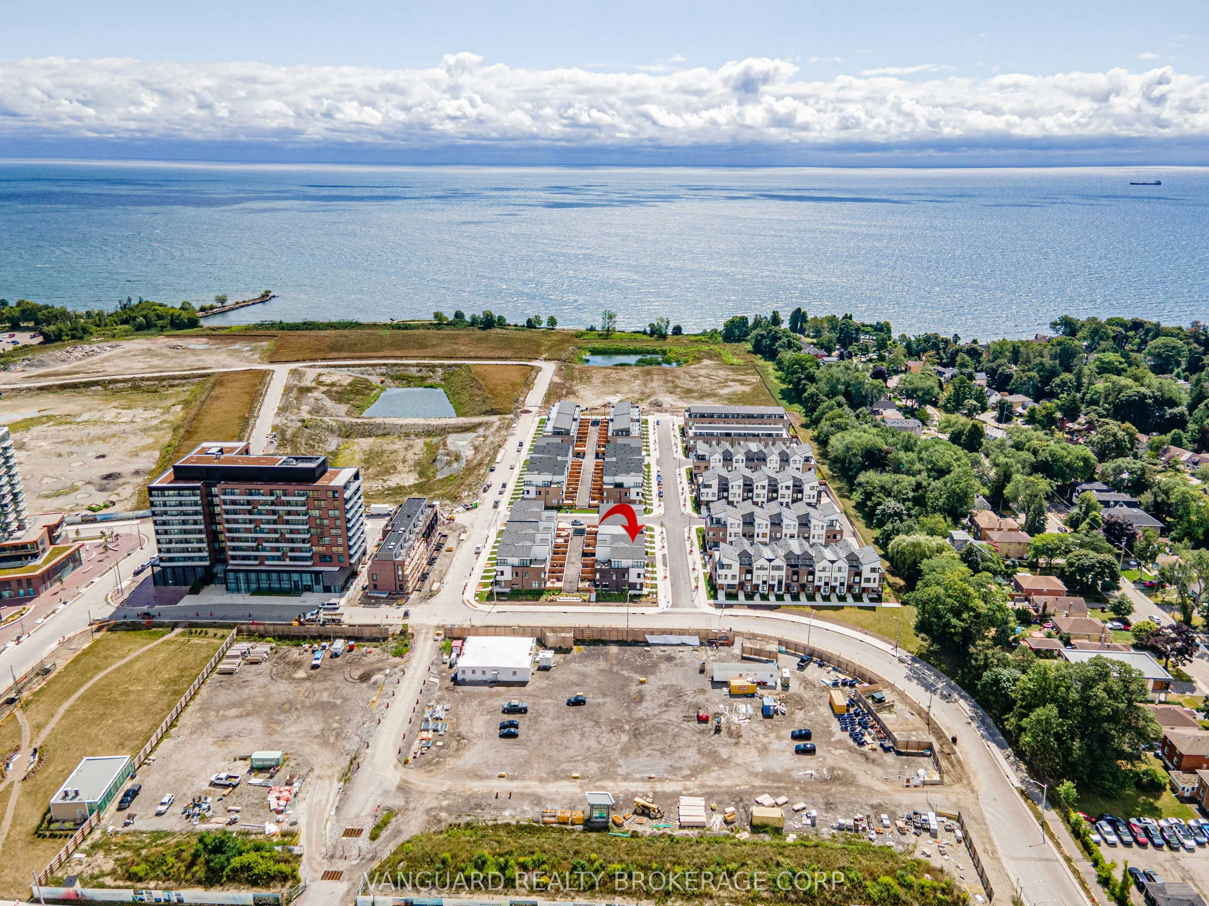 15 Lou Parsons Way, #21