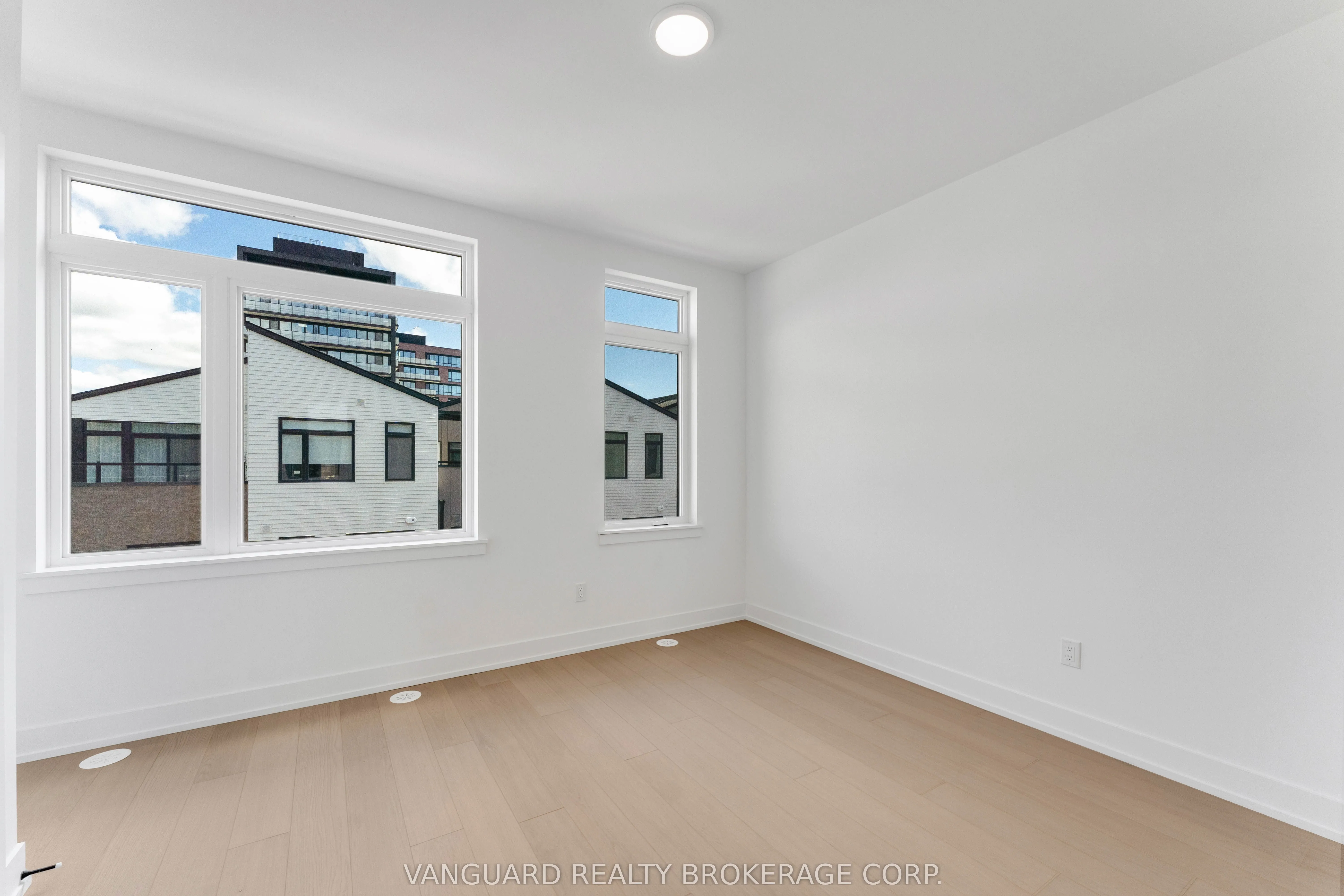 15 Lou Parsons Way, #21