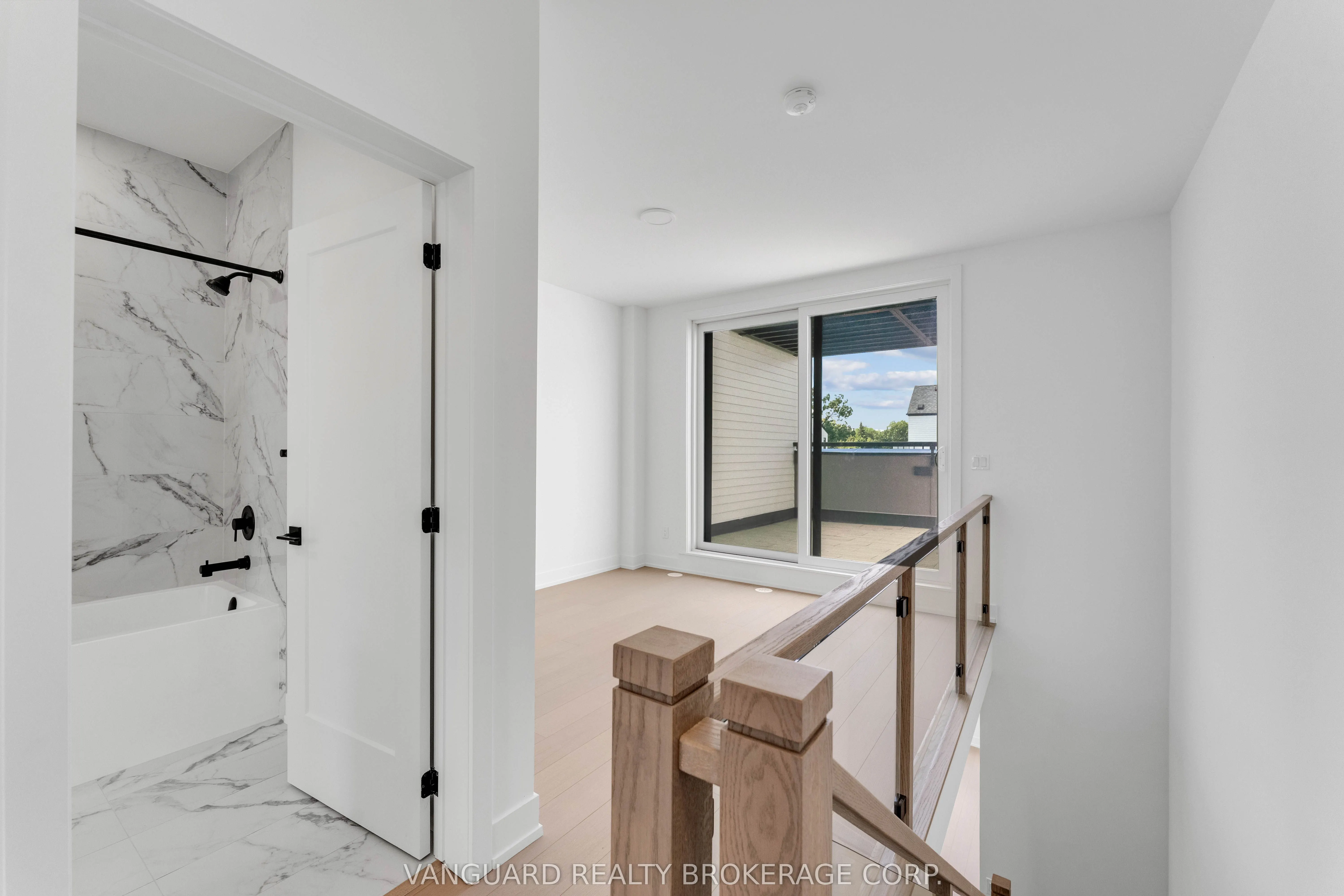 15 Lou Parsons Way, #21