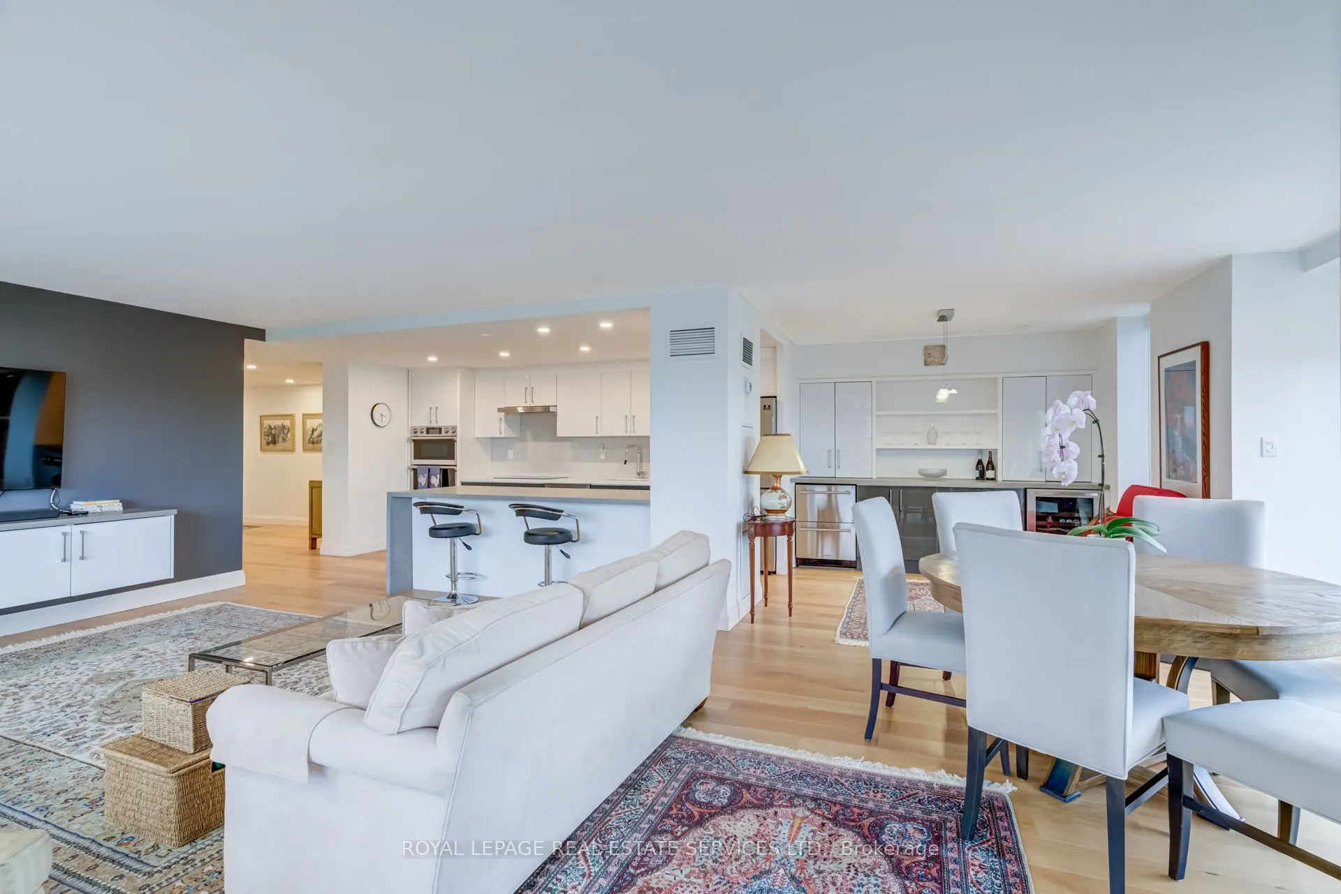2045 Lake Shore Boulevard W, #2410