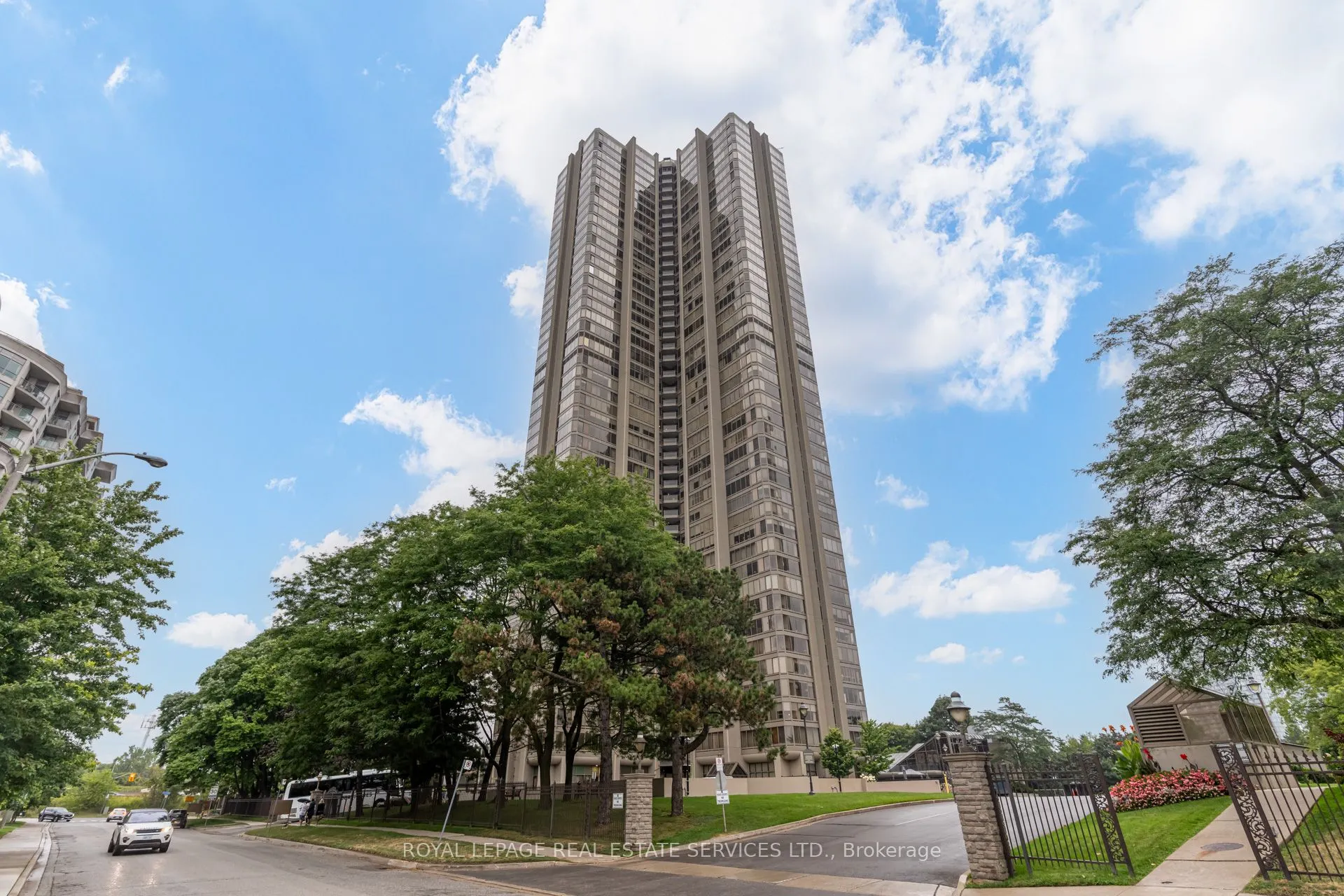 2045 Lake Shore Boulevard W, #2410
