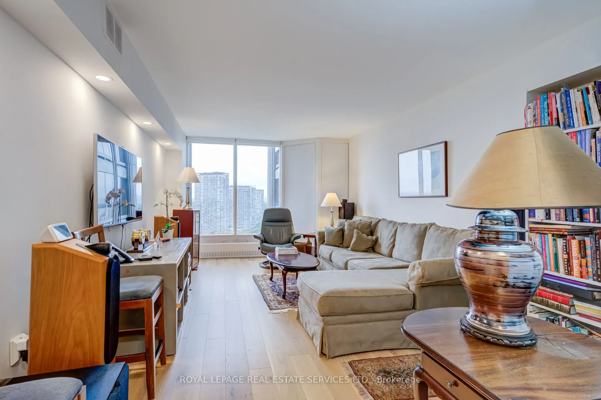 2045 Lake Shore Boulevard W, #2410