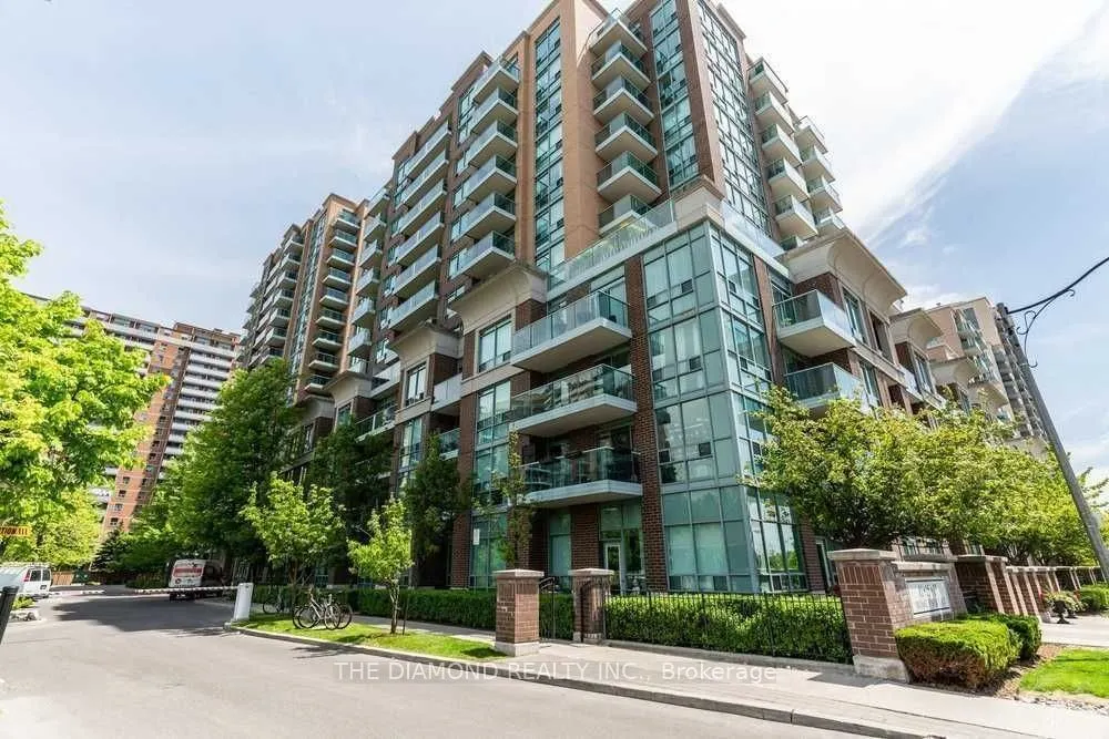 15 Michael Power Place, #Ph04