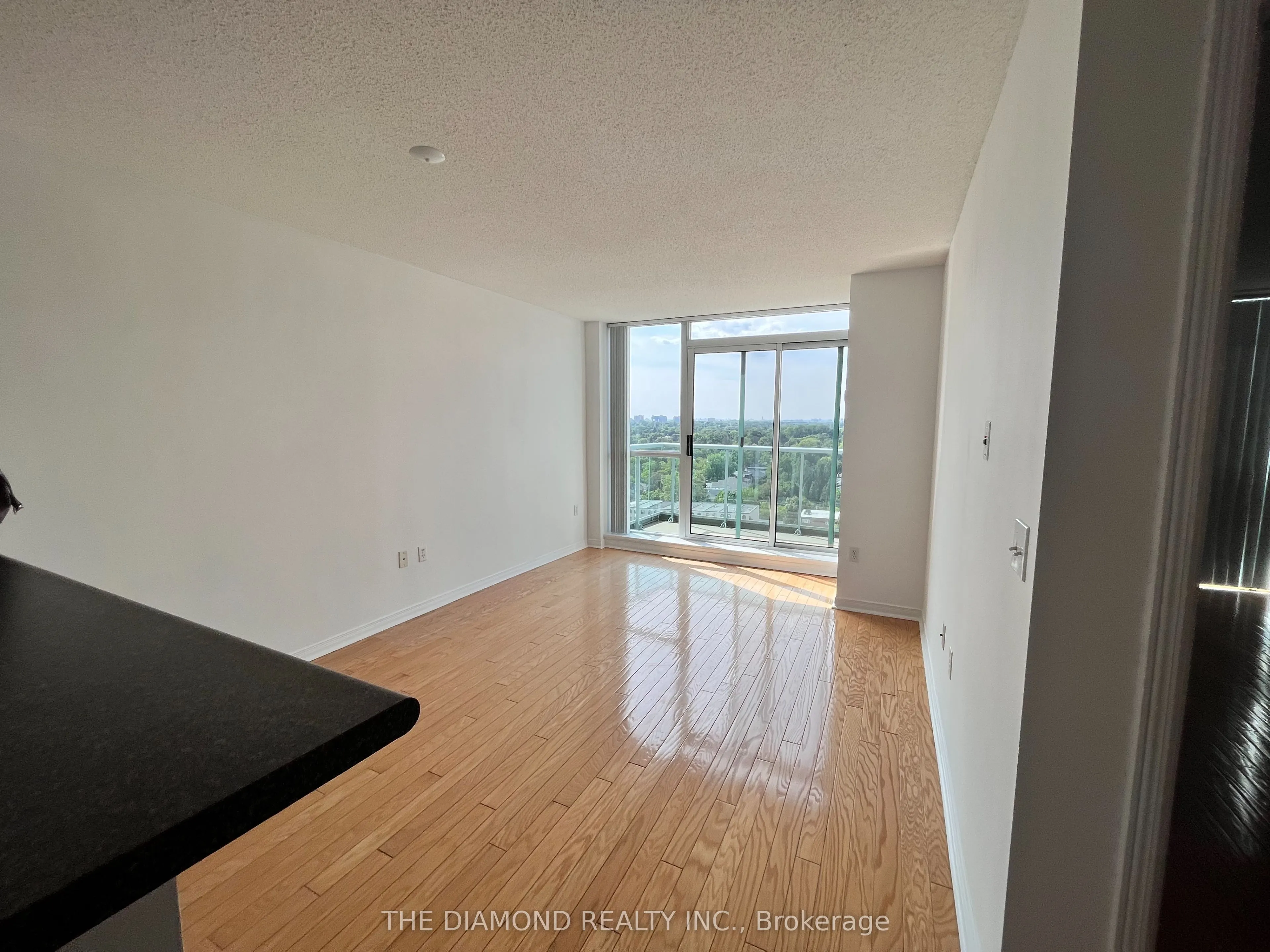 15 Michael Power Place, #Ph04