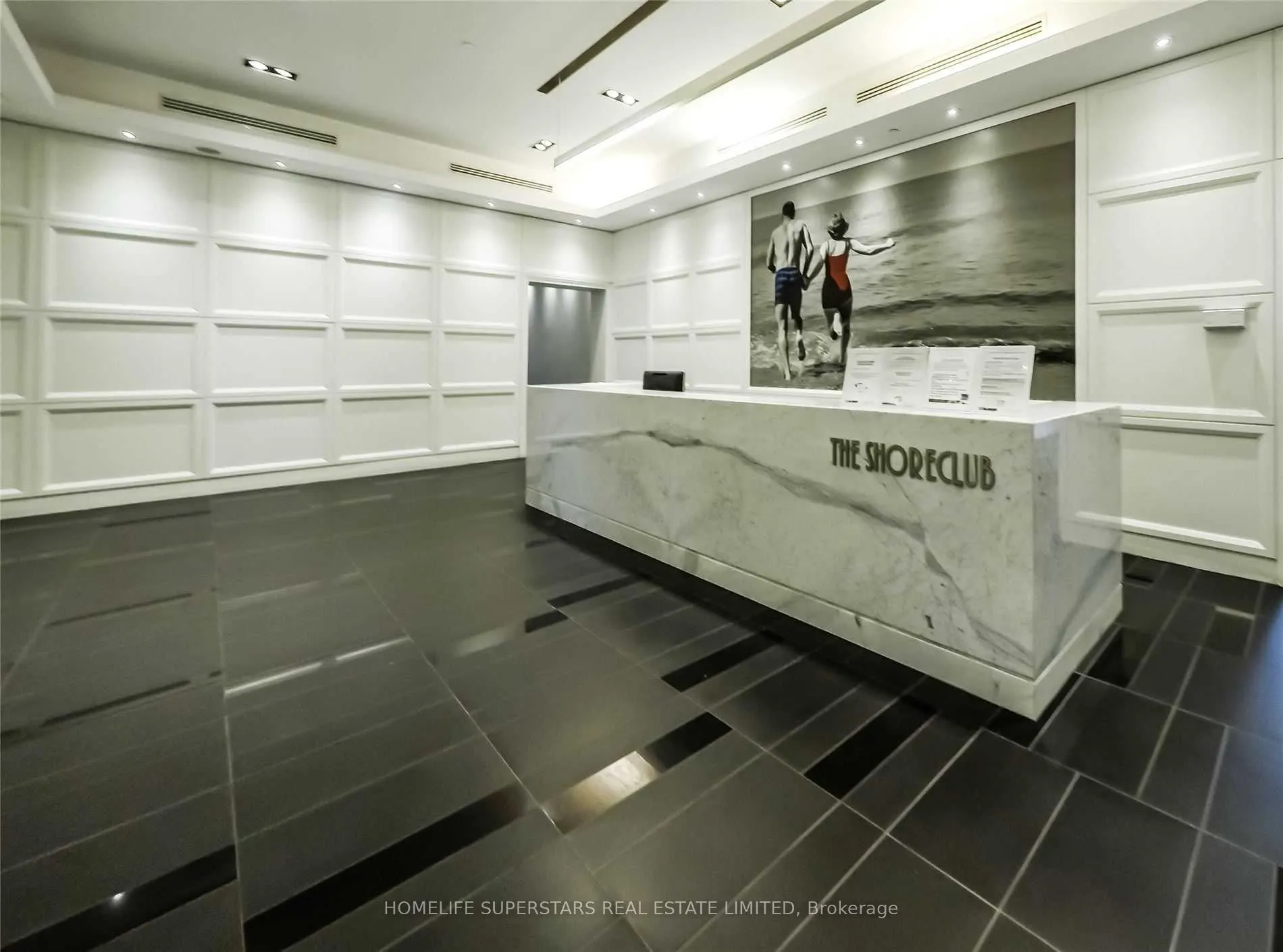 90 Park Lawn Road, #2112