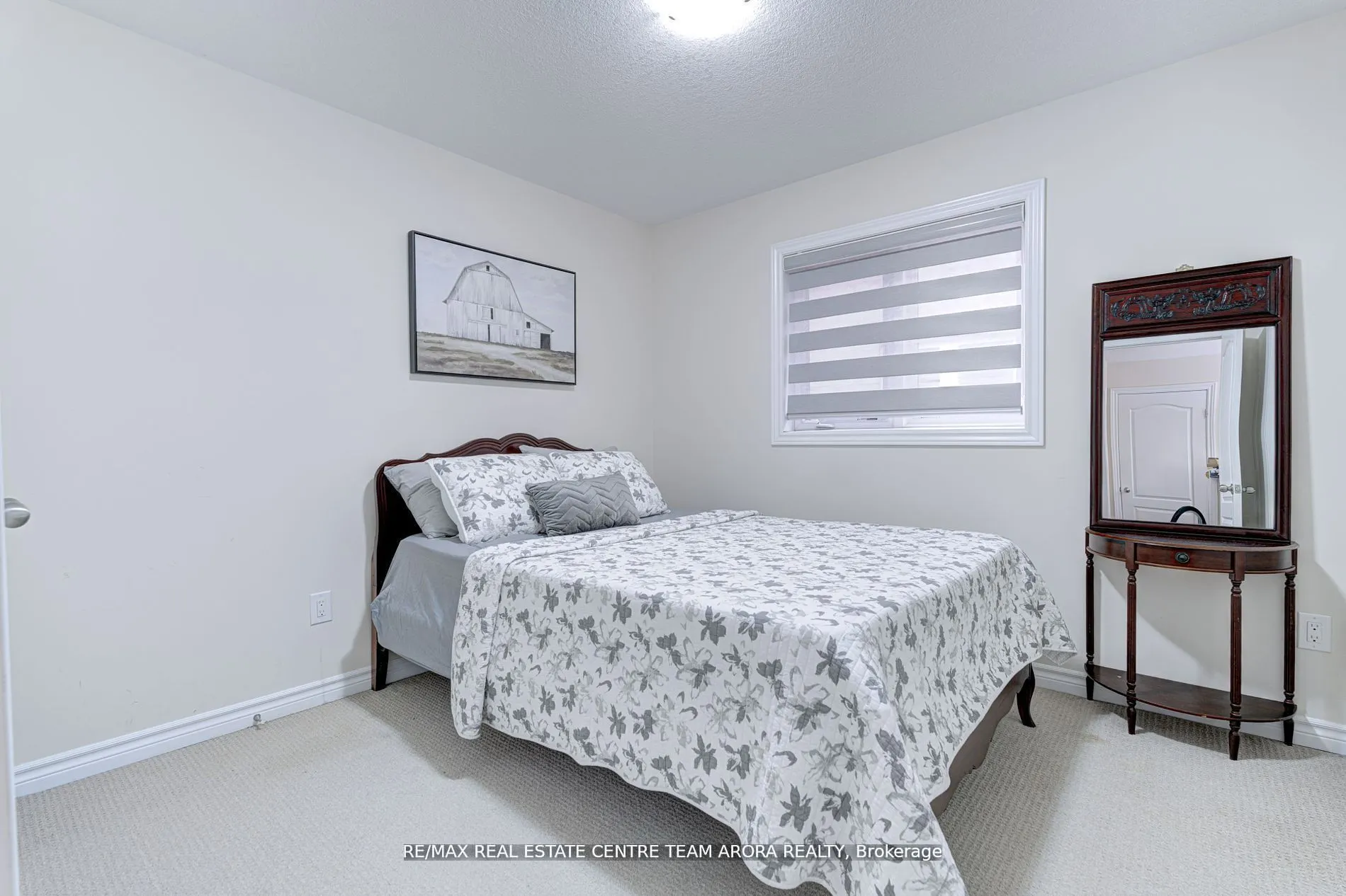 27 Monkton Circle