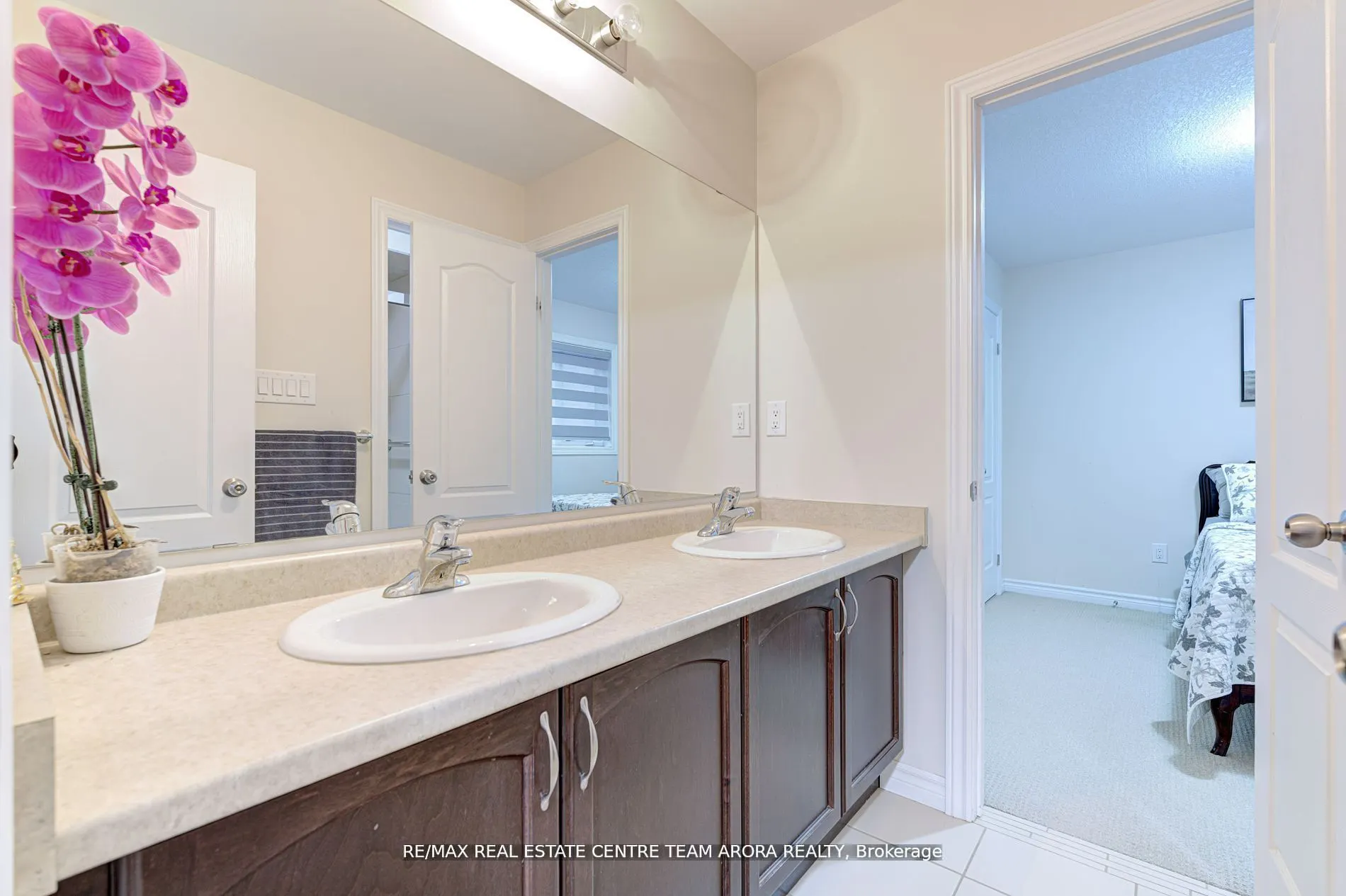 27 Monkton Circle
