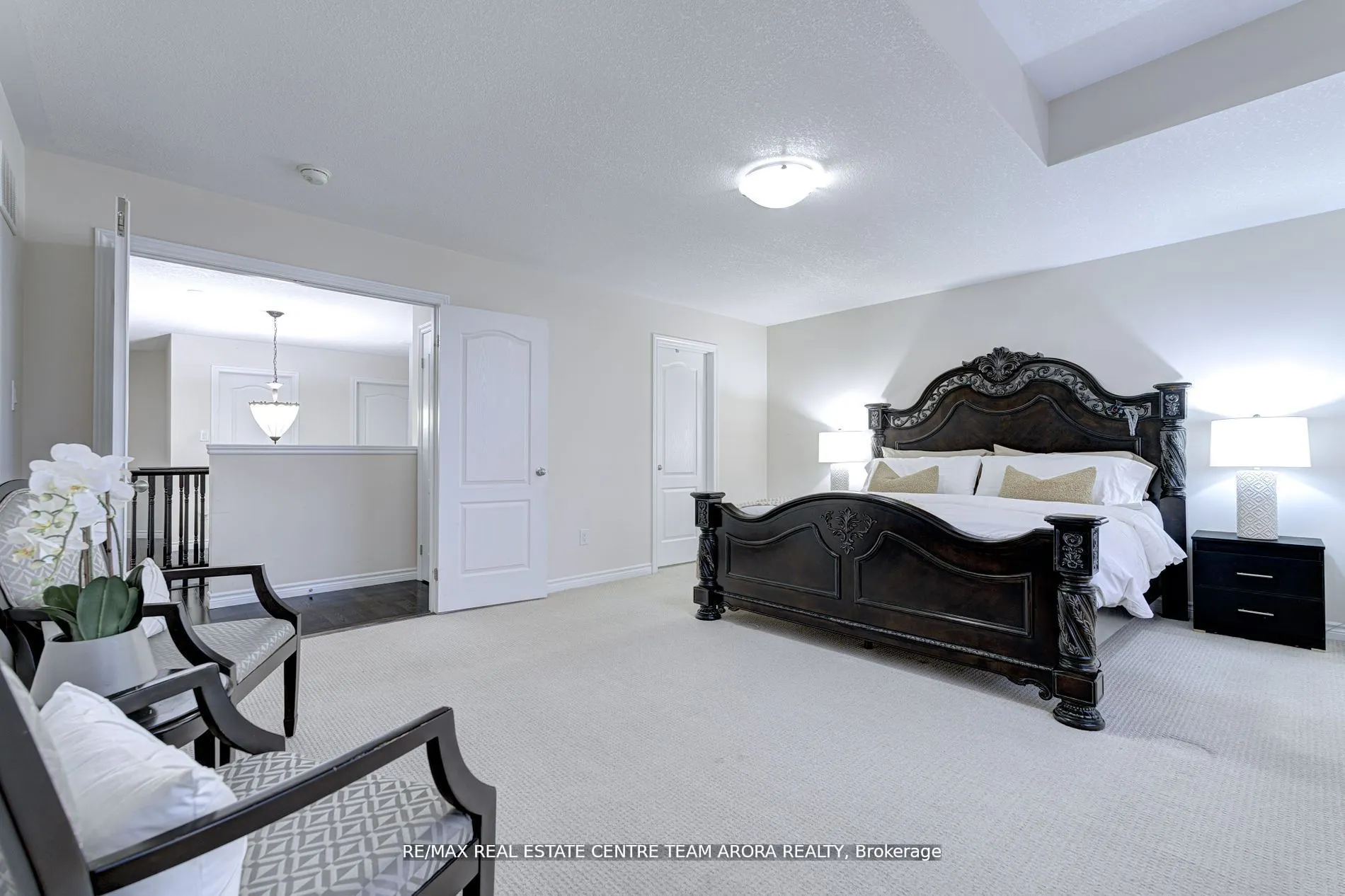 27 Monkton Circle