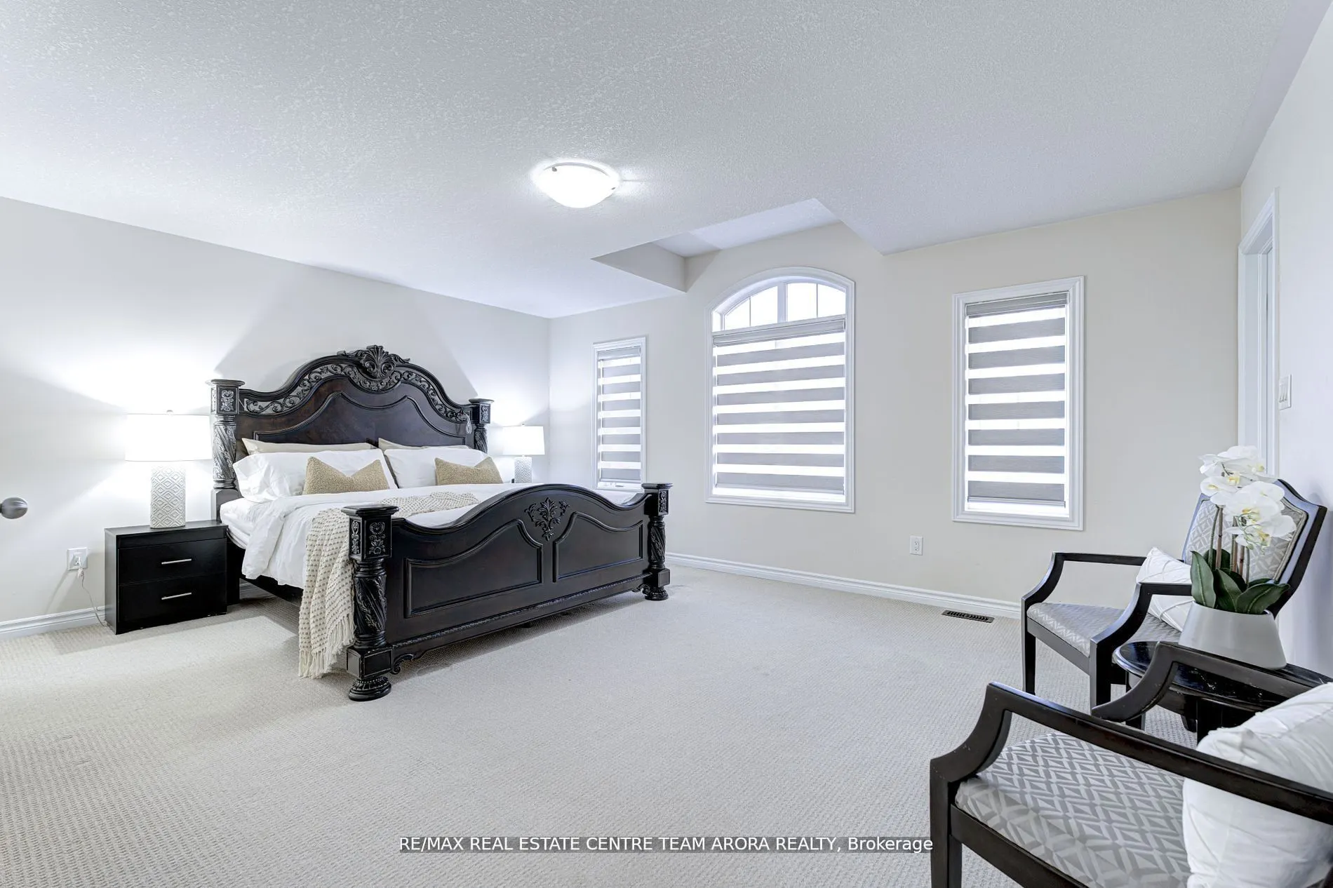 27 Monkton Circle