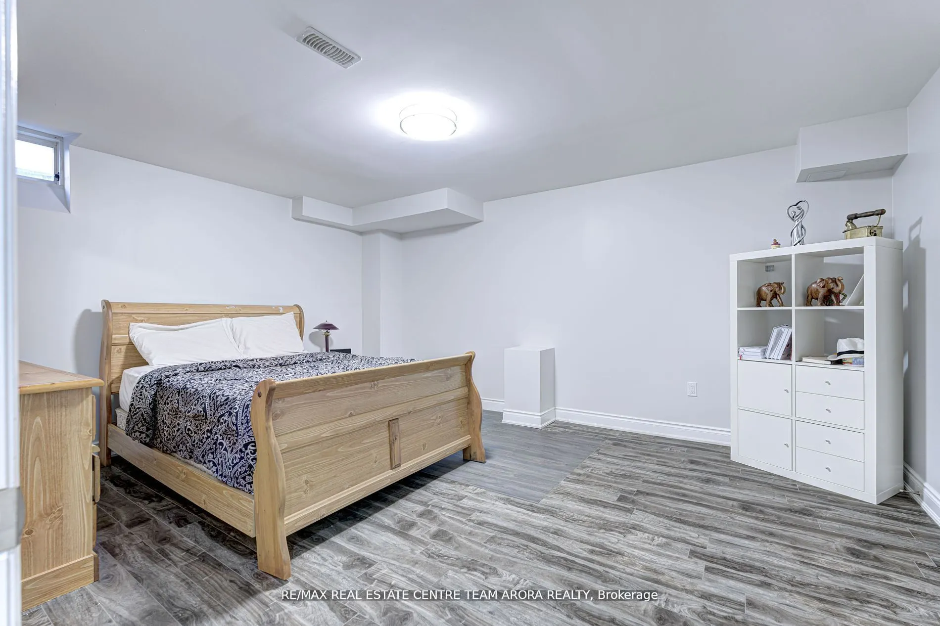 27 Monkton Circle