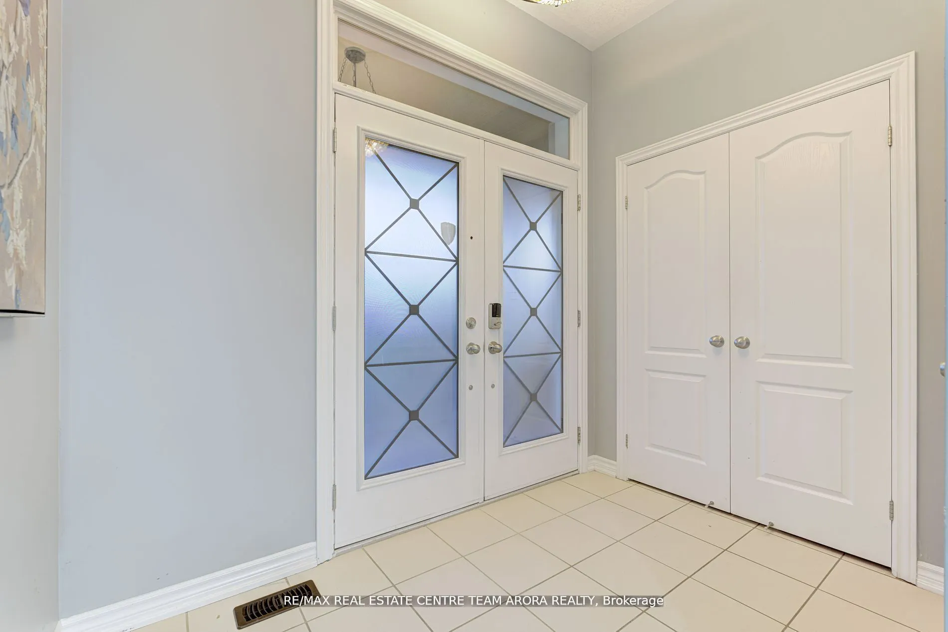 27 Monkton Circle