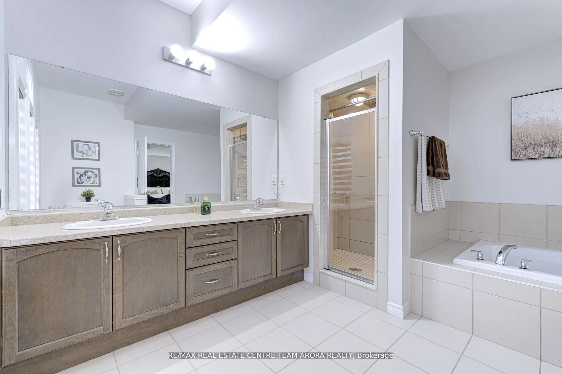 27 Monkton Circle