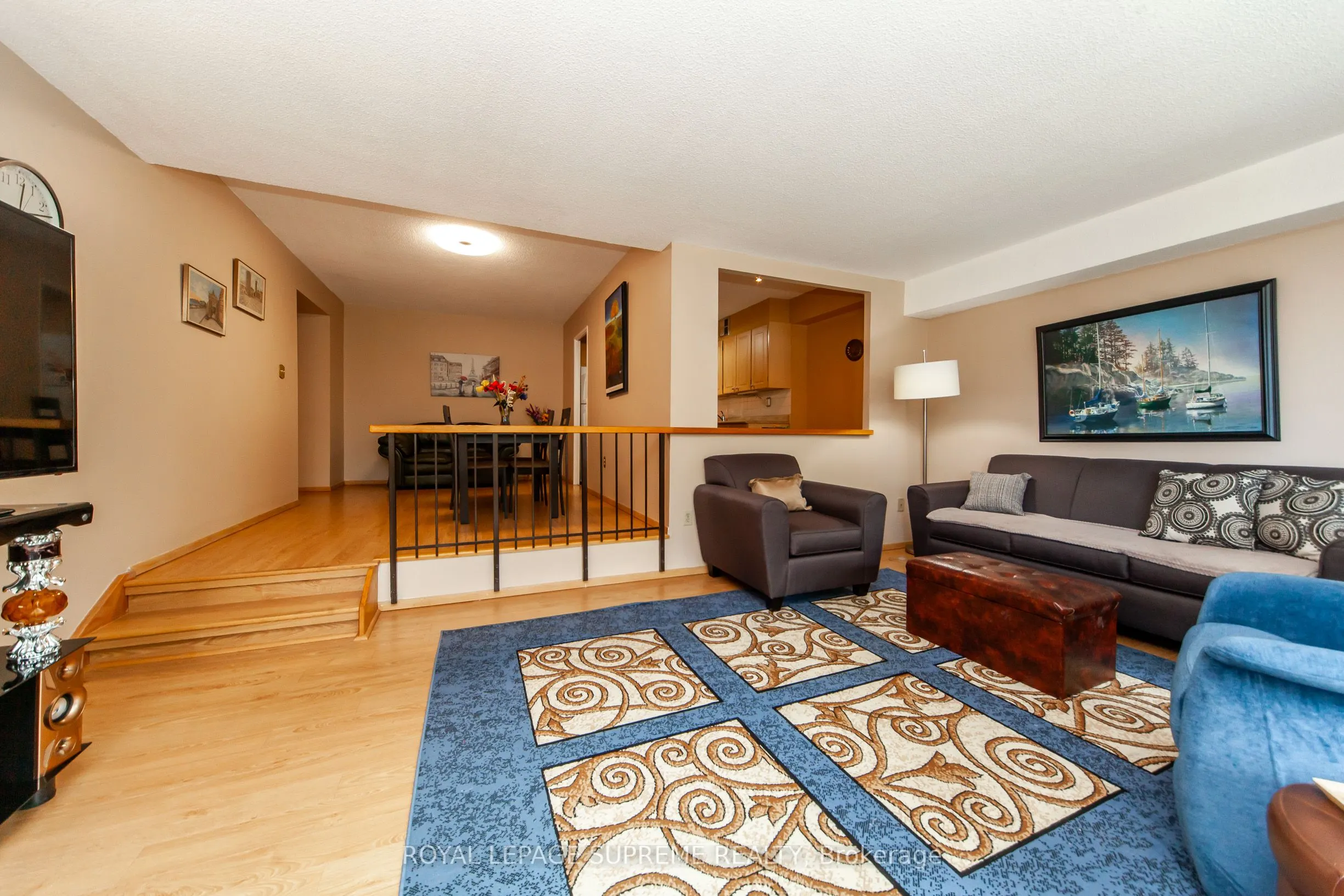 270 Scarlett Road, #205