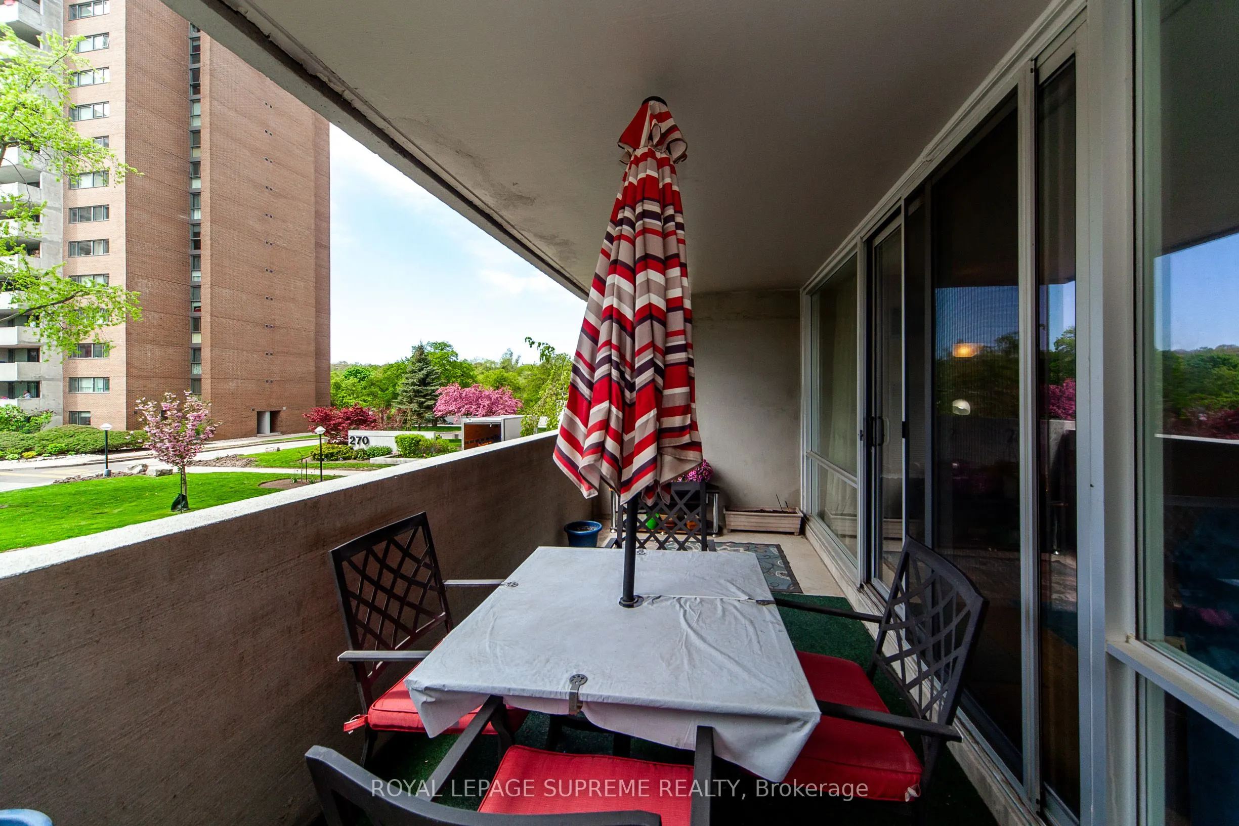 270 Scarlett Road, #205