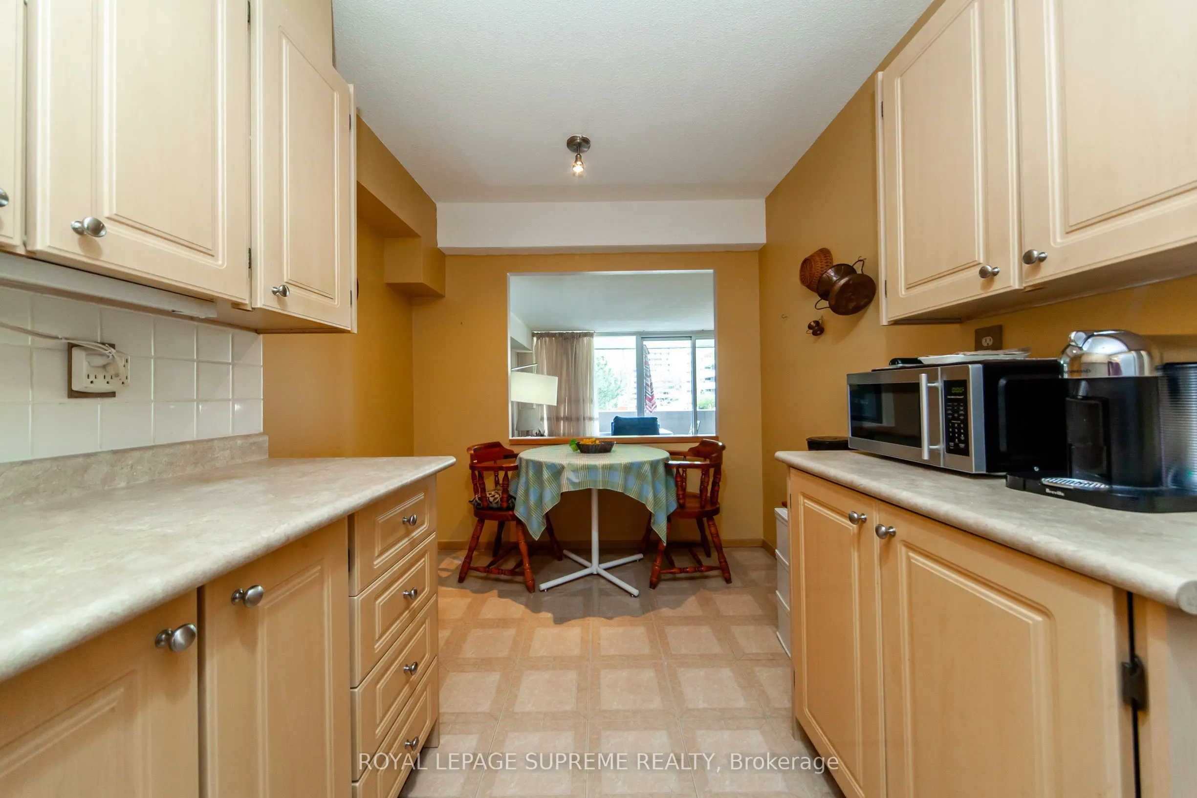 270 Scarlett Road, #205