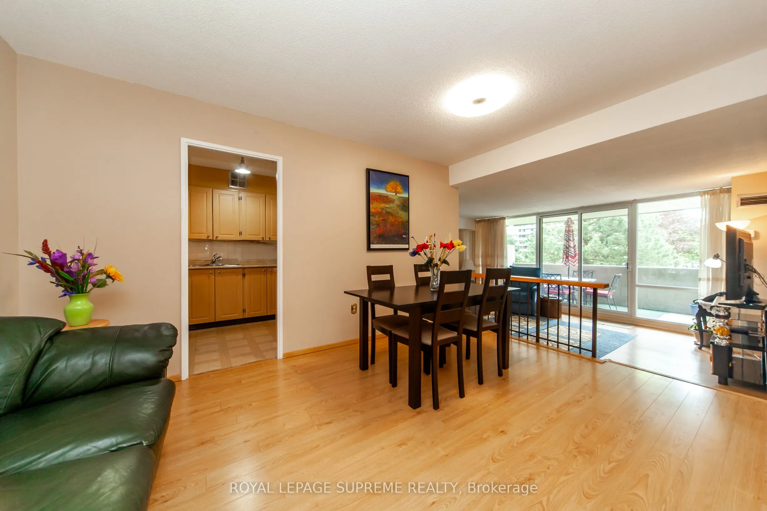 270 Scarlett Road, #205